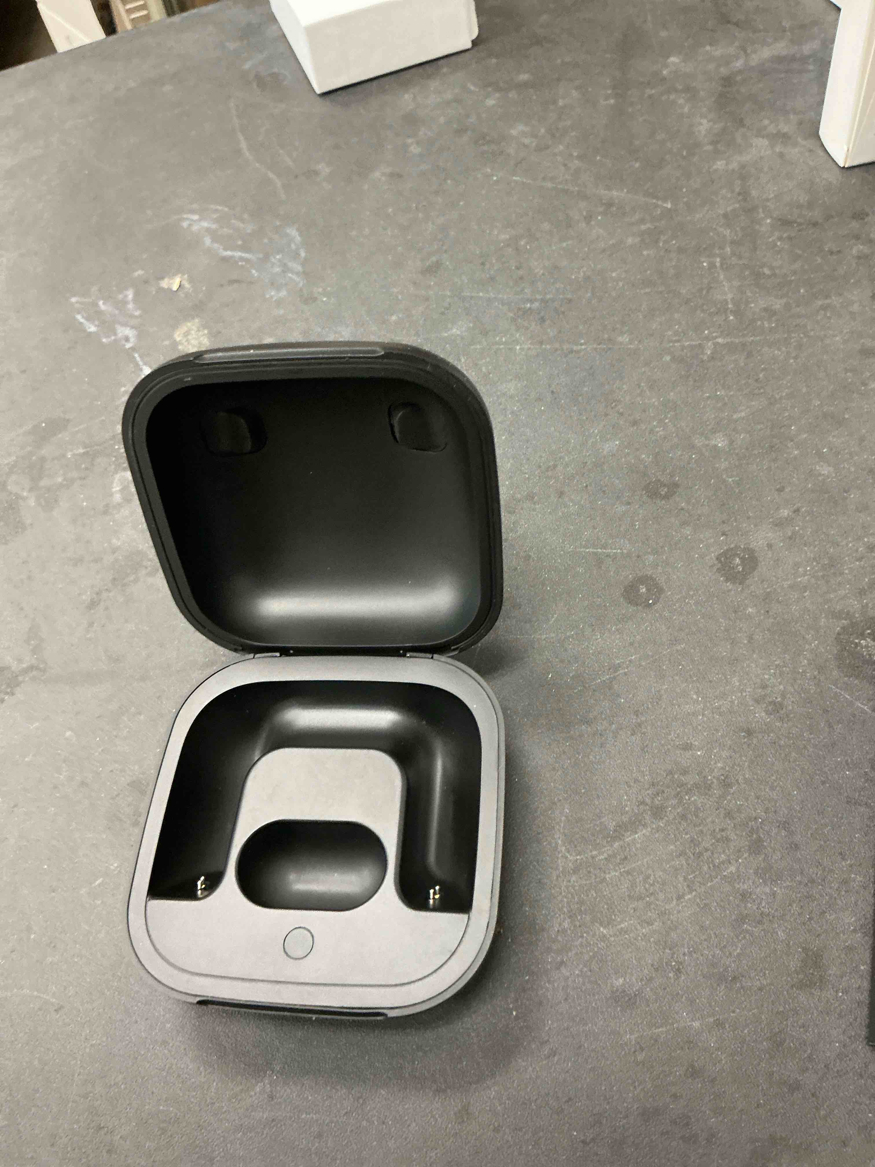 https://s3.amazonaws.com/lotting-images-prod/EmanualPiazza/BRN3700195_1754083576428.jpeg
