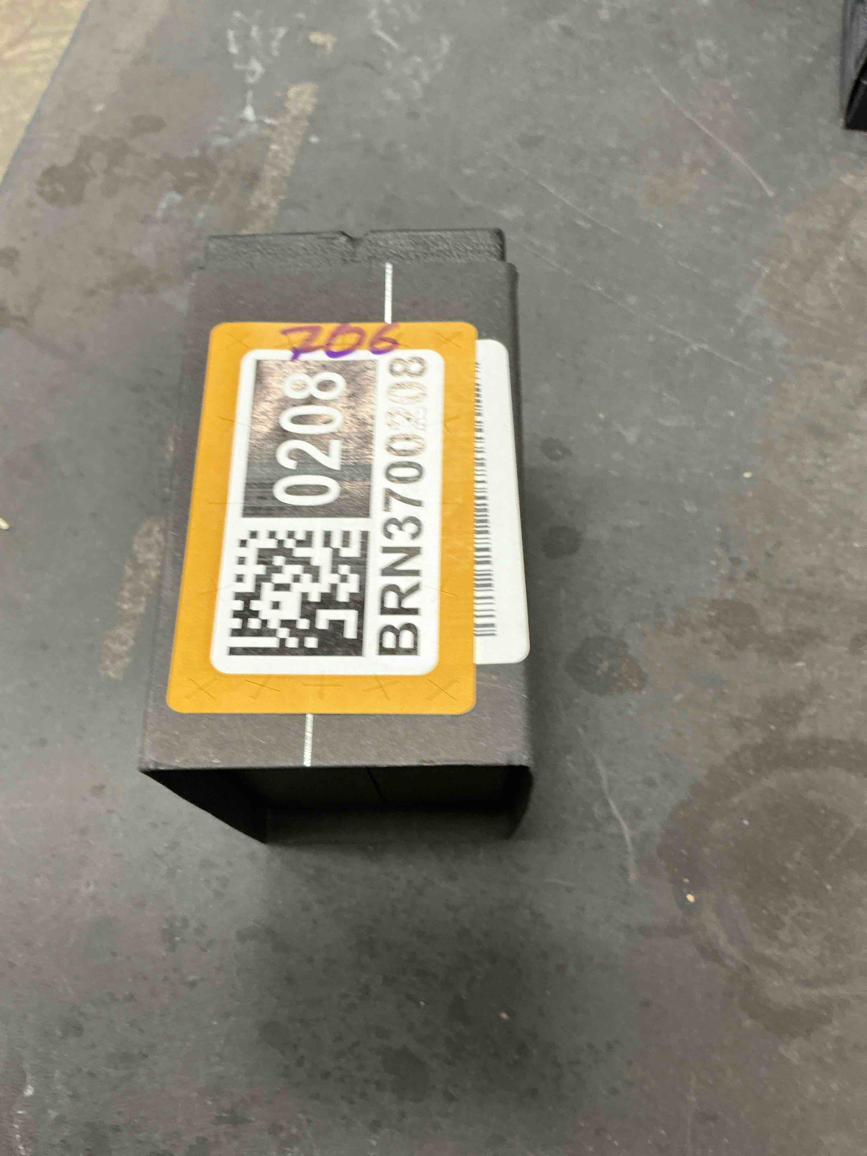 https://s3.amazonaws.com/lotting-images-prod/EmanualPiazza/BRN3700208_1754082156113.jpeg