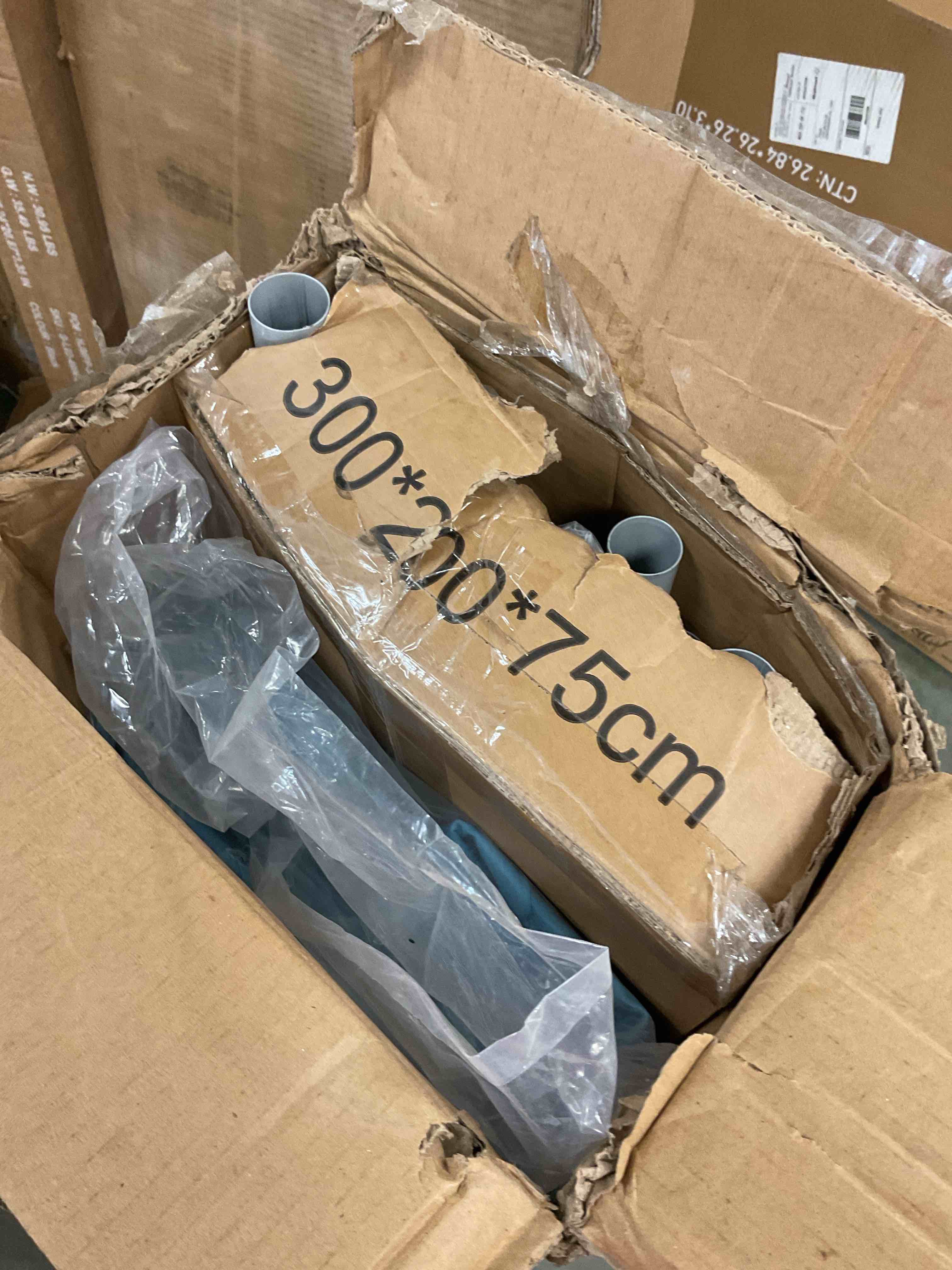 https://s3.amazonaws.com/lotting-images-prod/EmanualPiazza/BRN3700489_1754503362507.jpeg