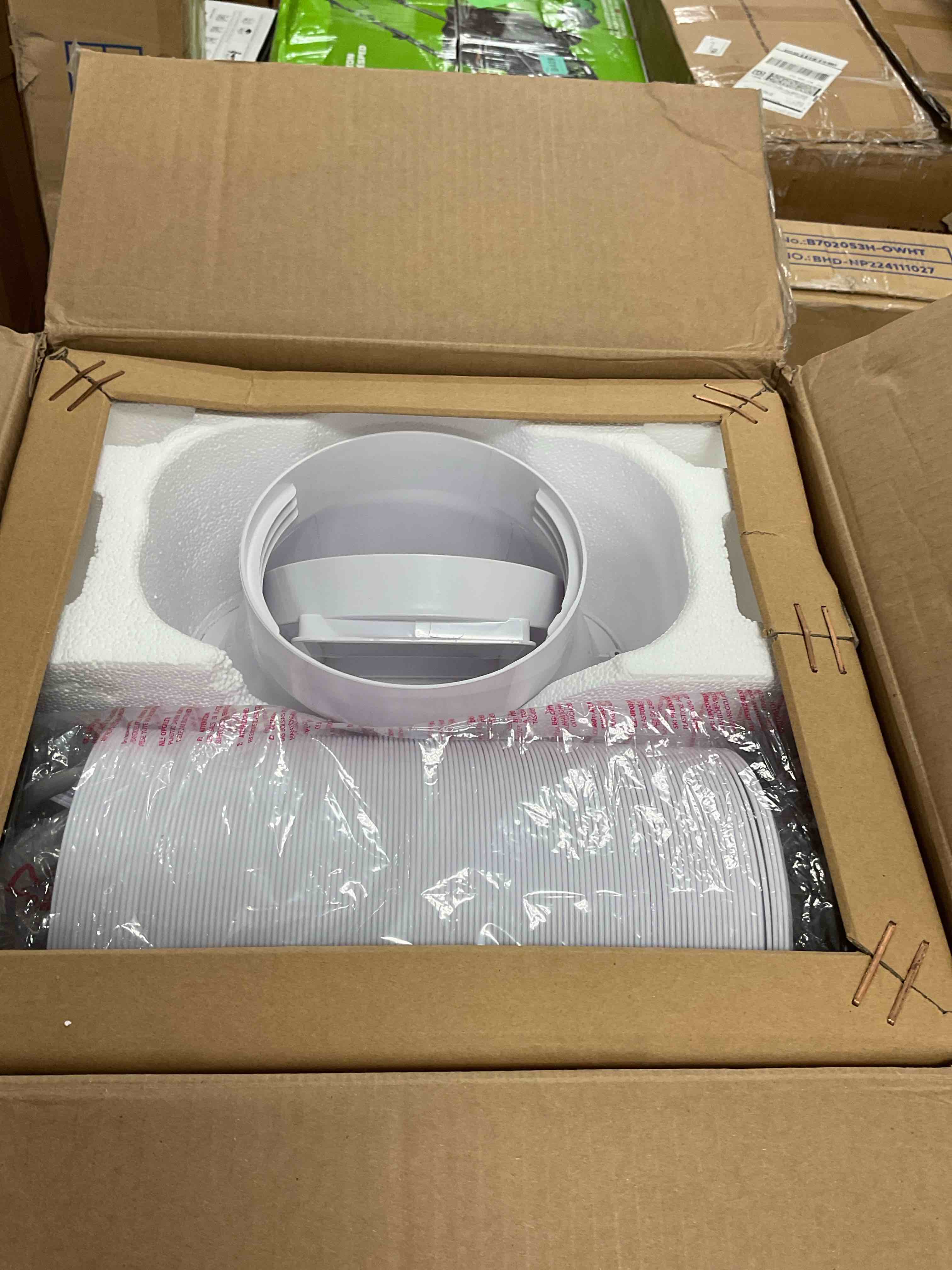 https://s3.amazonaws.com/lotting-images-prod/EmanualPiazza/BRN3700498_1754501690784.jpeg