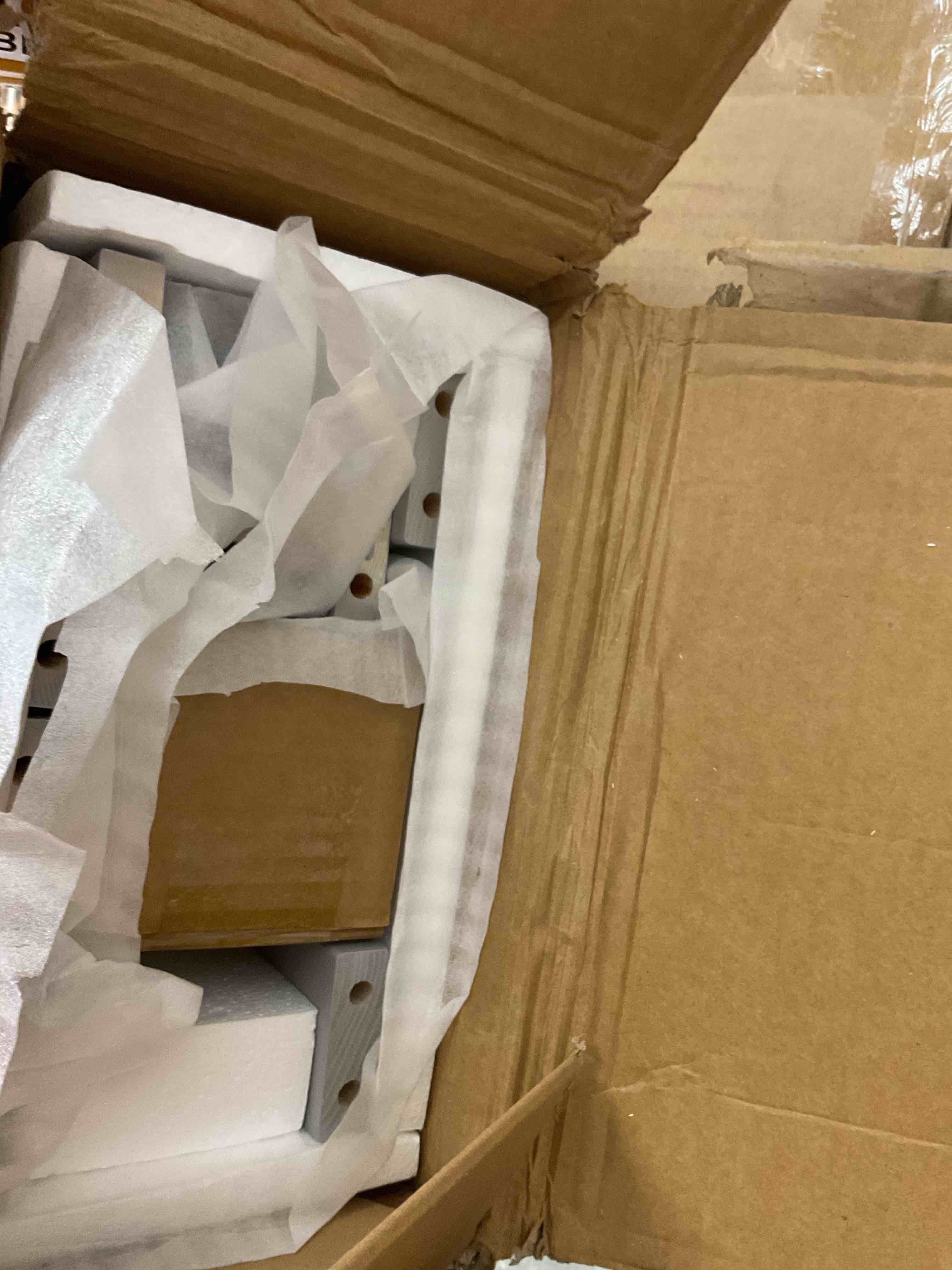 https://s3.amazonaws.com/lotting-images-prod/EmanualPiazza/BRN3700505_1754500229945.jpeg