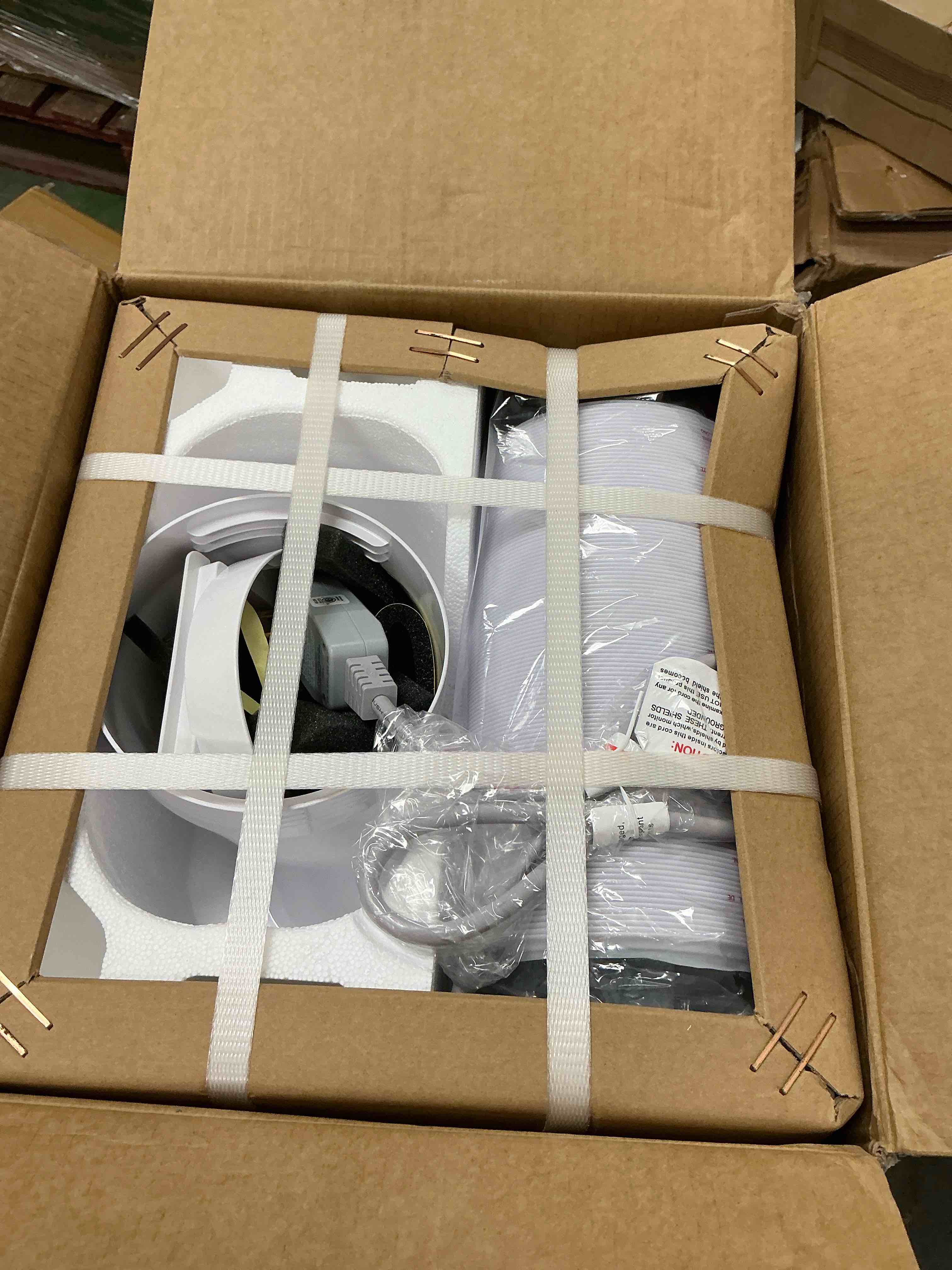 https://s3.amazonaws.com/lotting-images-prod/EmanualPiazza/BRN3700591_1754671181671.jpeg