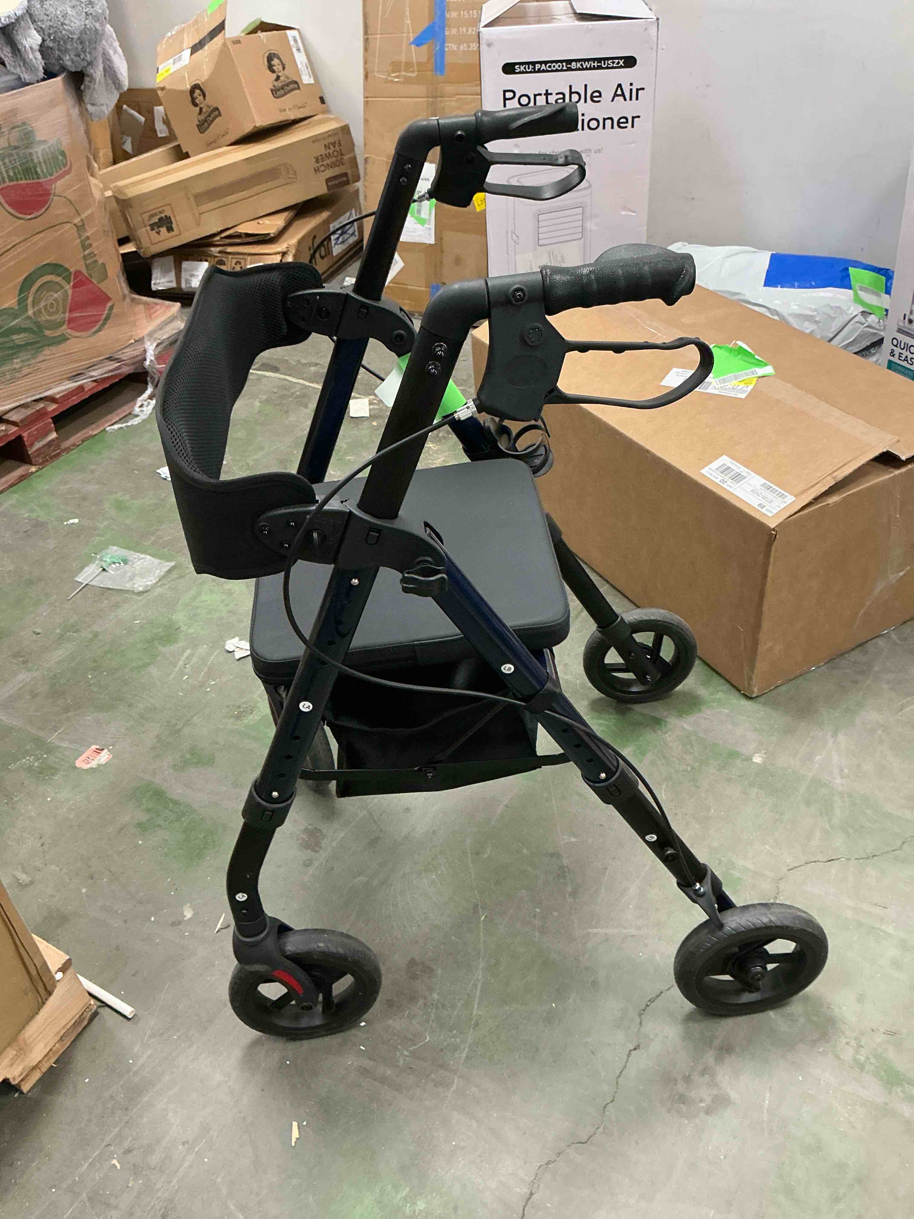 https://s3.amazonaws.com/lotting-images-prod/EmanualPiazza/BRN3700597_1754670395921.jpeg