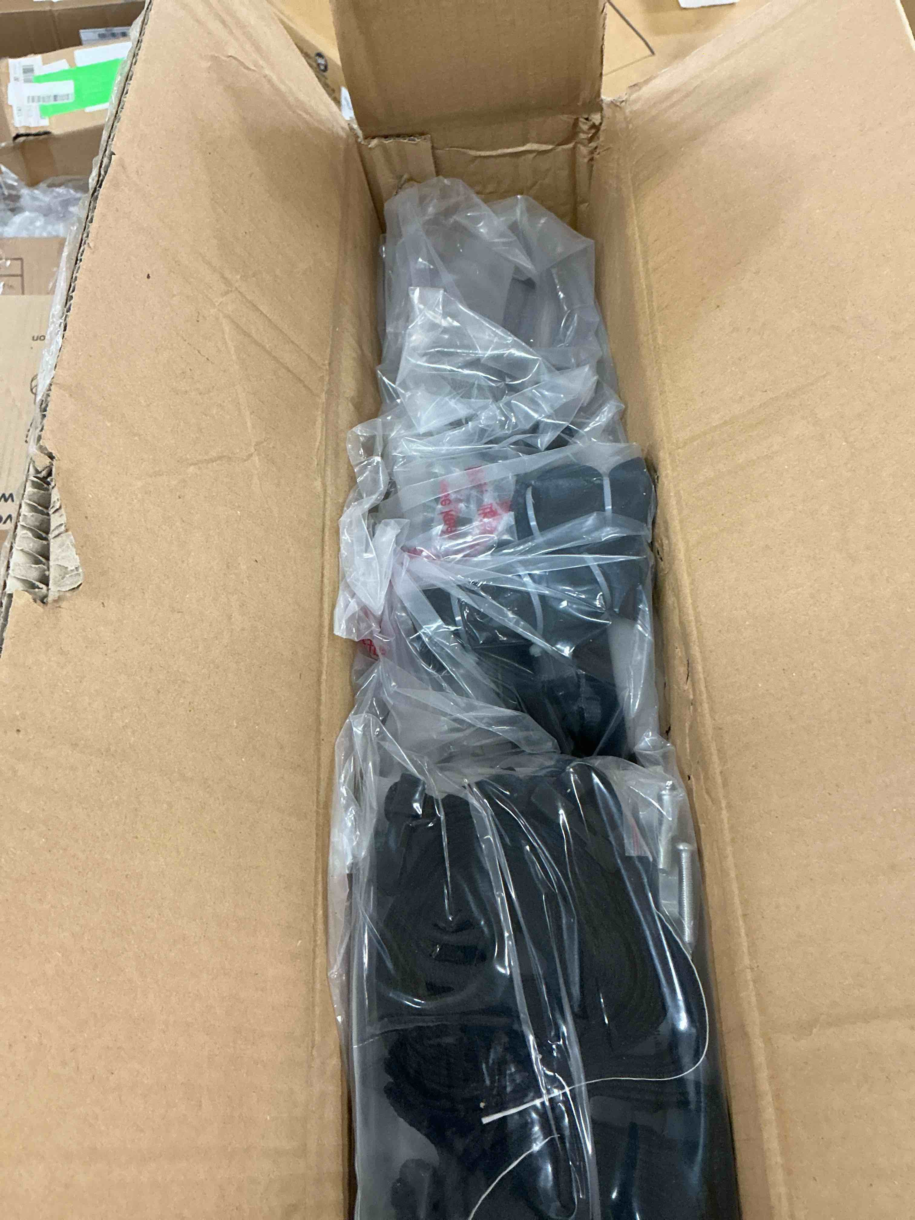 https://s3.amazonaws.com/lotting-images-prod/EmanualPiazza/BRN3700648_1754924777103.jpeg