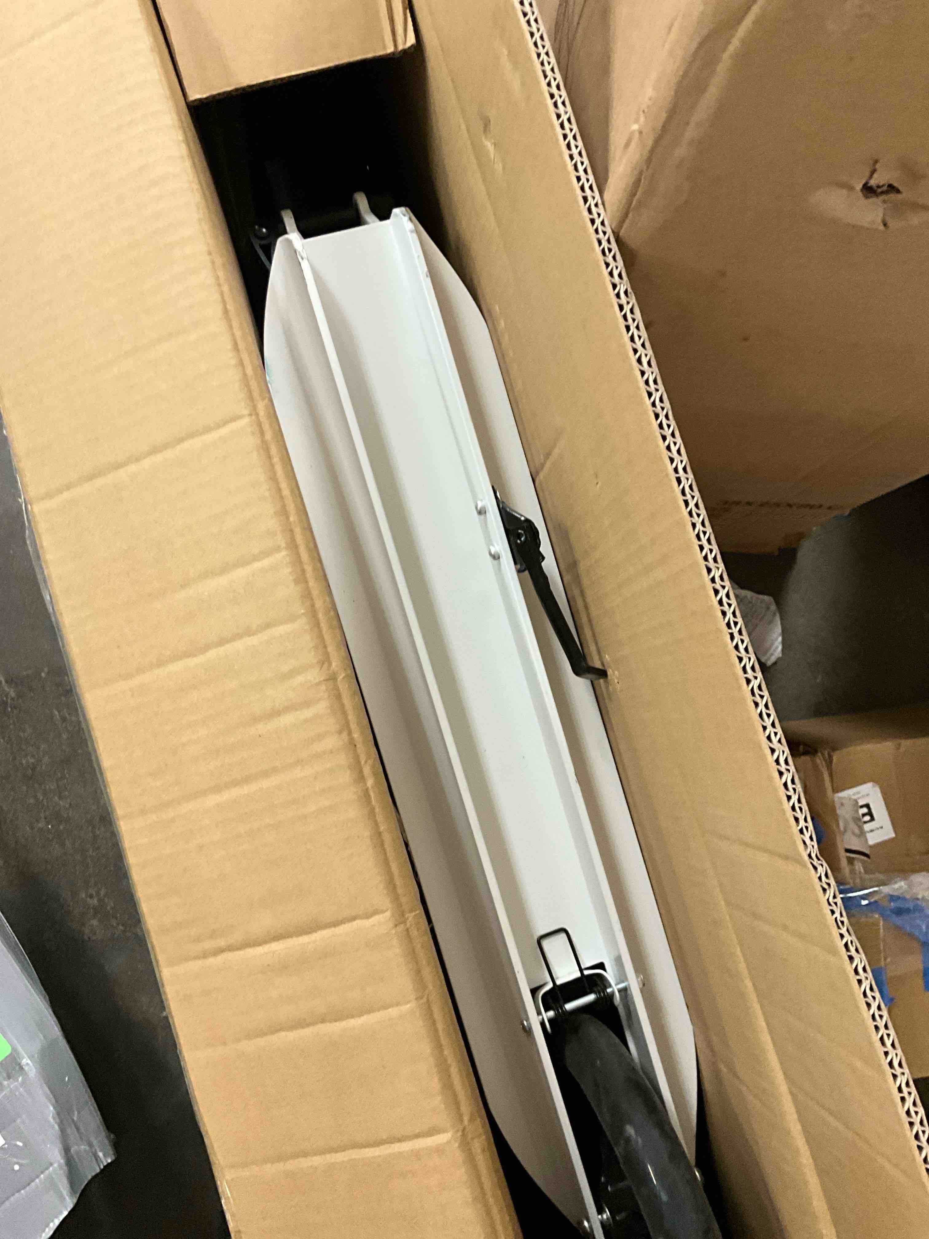 https://s3.amazonaws.com/lotting-images-prod/EmanualPiazza/BRN3700693_1755008662244.jpeg