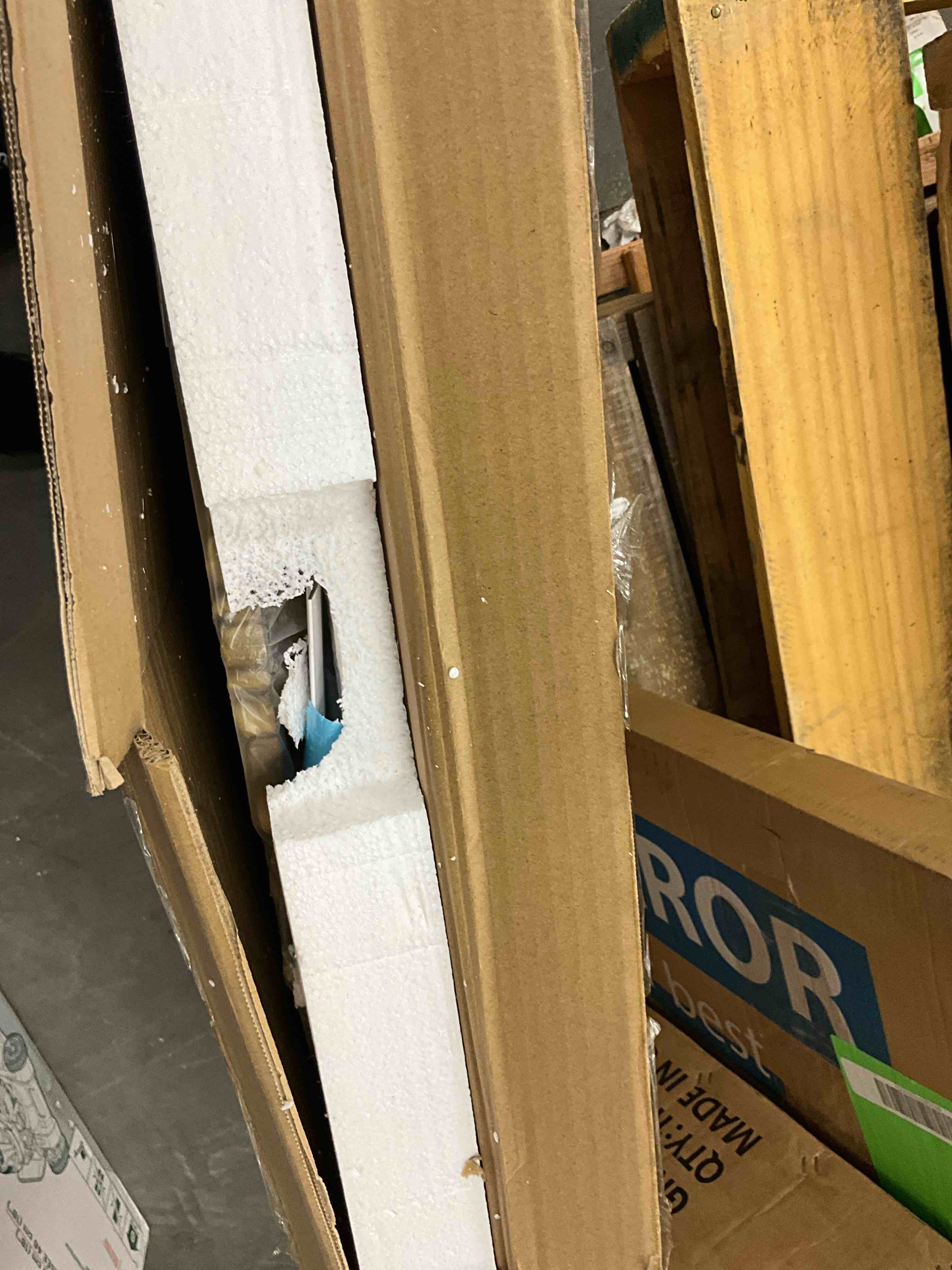 https://s3.amazonaws.com/lotting-images-prod/EmanualPiazza/BRN3700702_1755007710911.jpeg