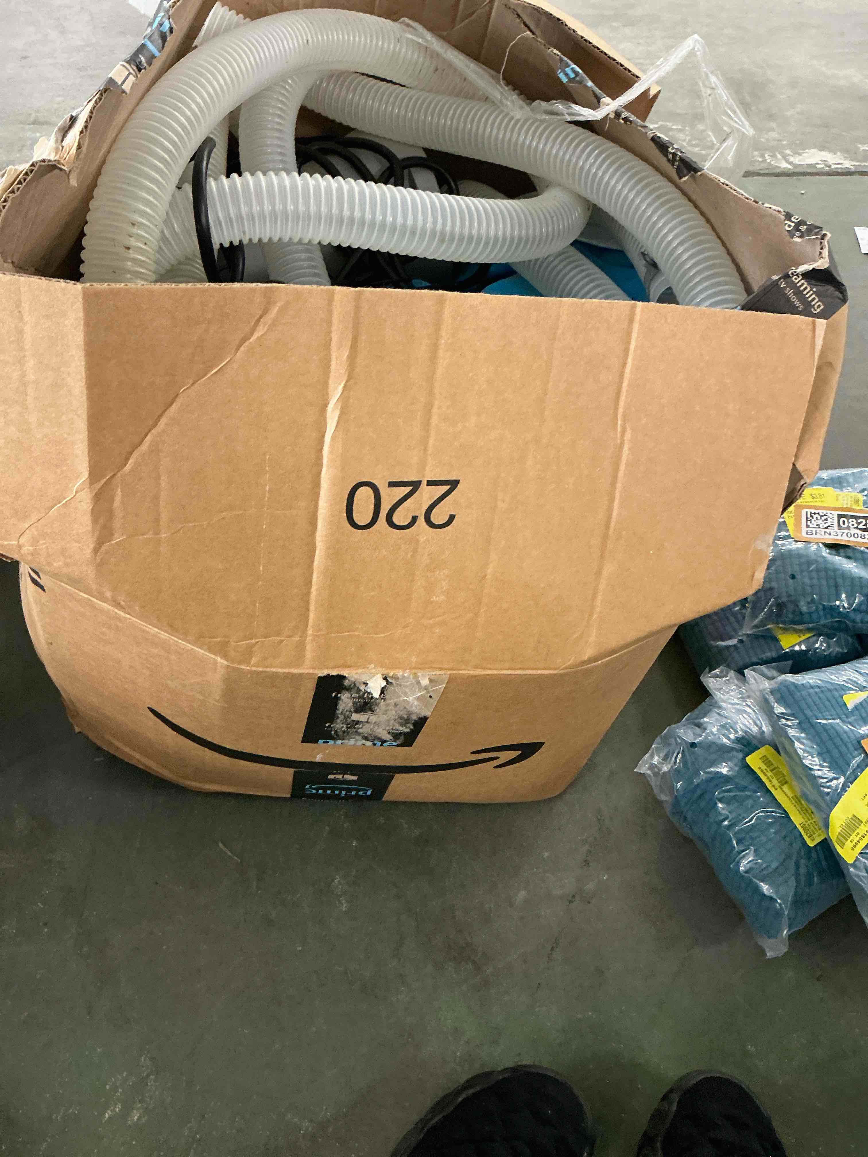 https://s3.amazonaws.com/lotting-images-prod/EmanualPiazza/BRN3700826_1755092174809.jpeg