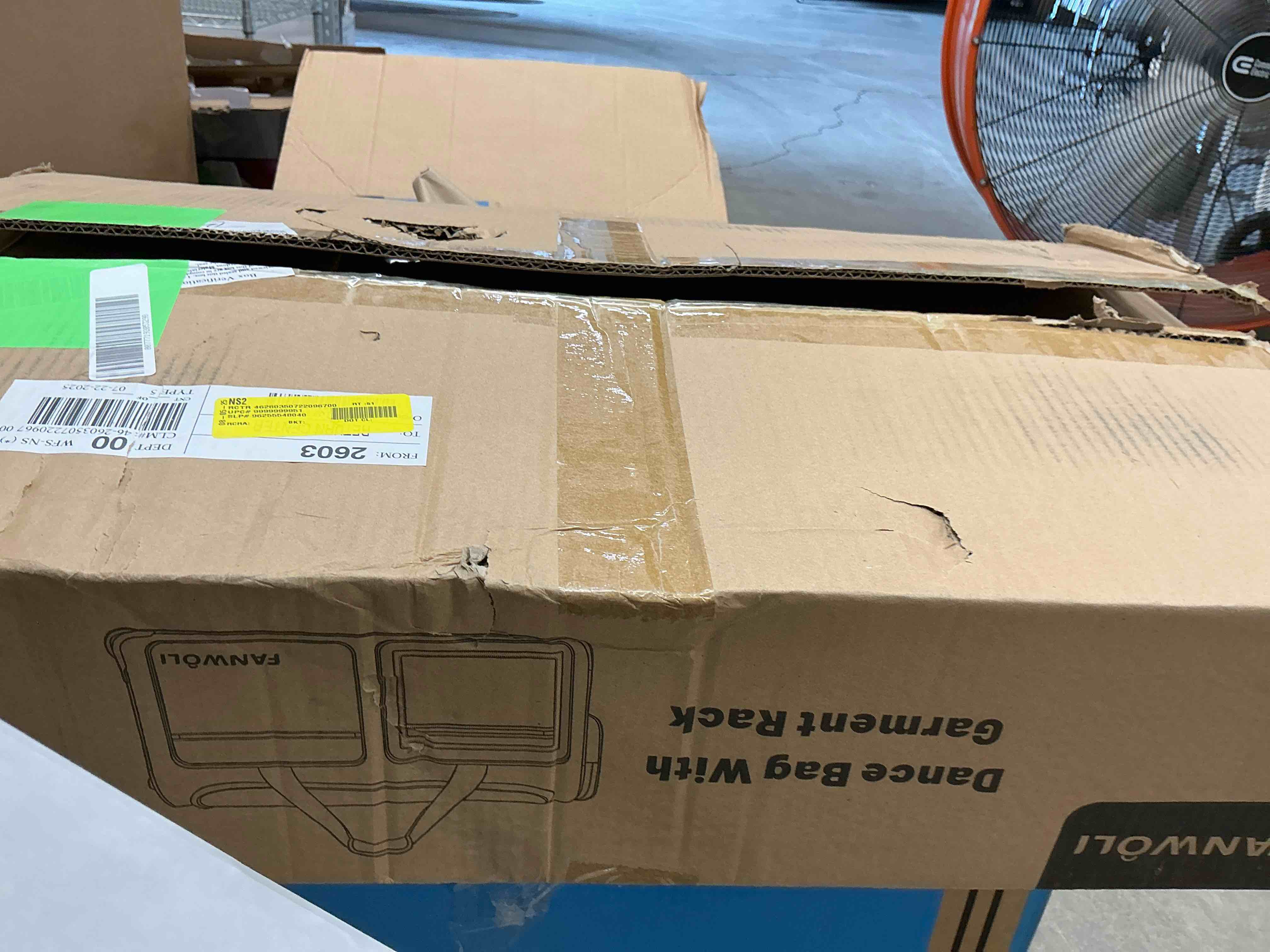 https://s3.amazonaws.com/lotting-images-prod/EmanualPiazza/BRN3700976_1755201304759.jpeg