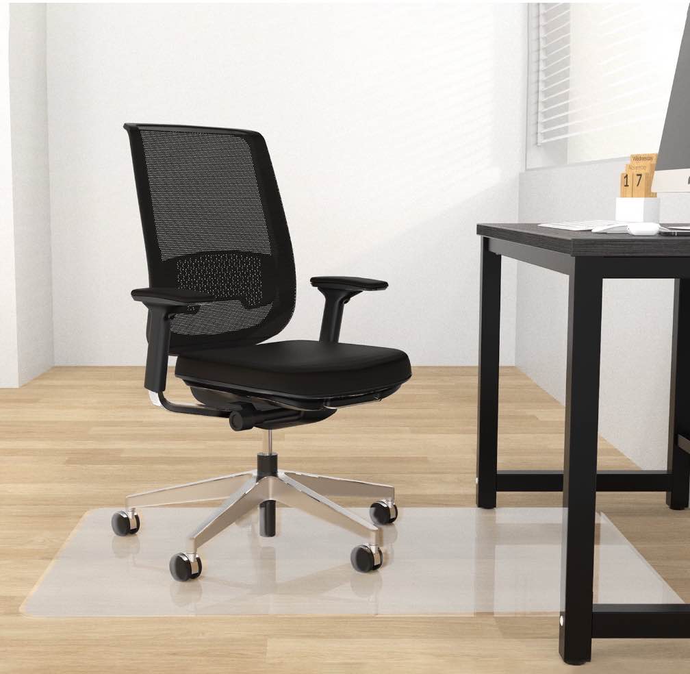 Hriiiiya Plastic Chair Mat for Hardwood Floor,36"x48" Office Chair Mat,Floor Protector Mat for Desk Chair