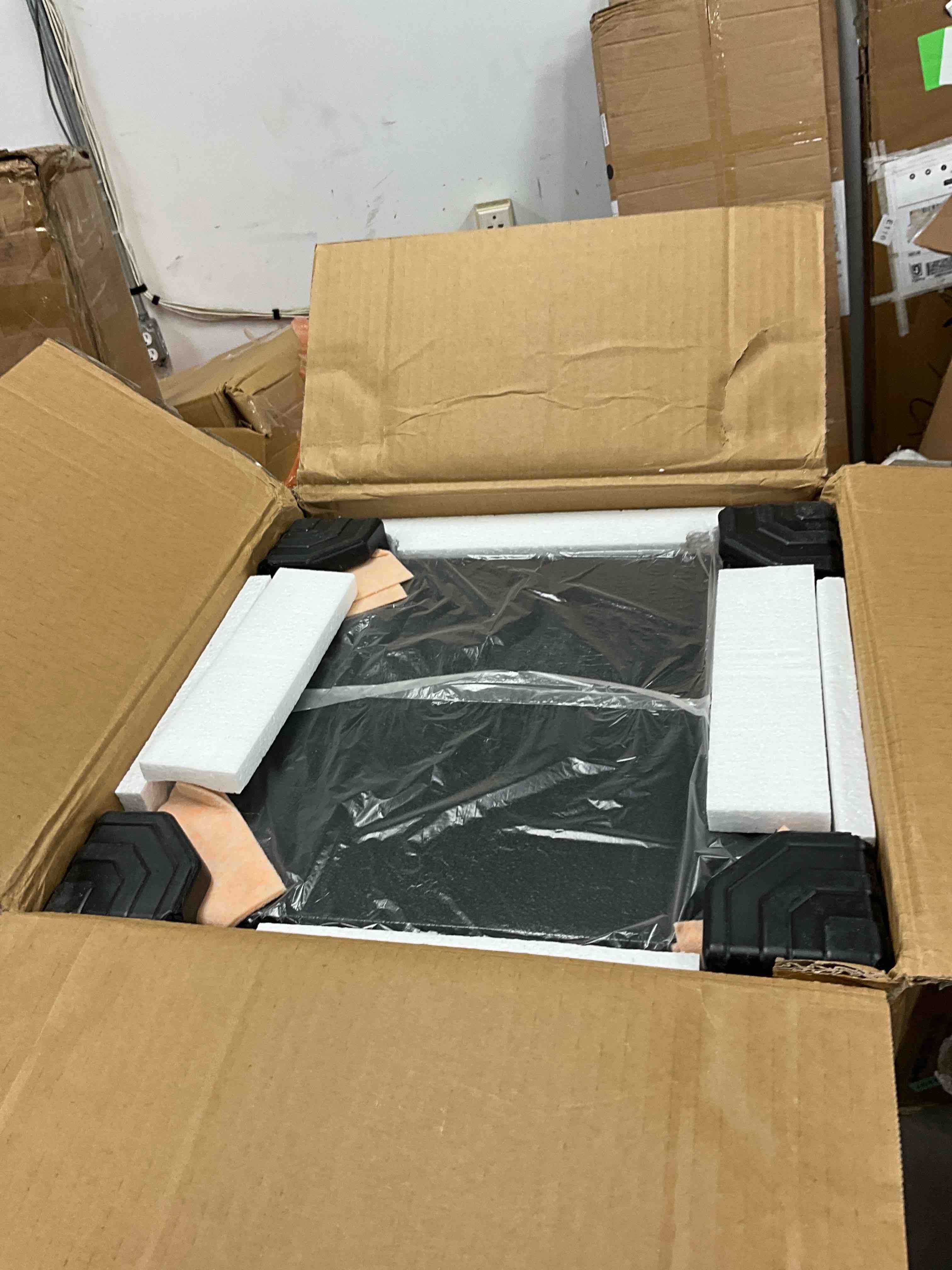 https://s3.amazonaws.com/lotting-images-prod/EmanualPiazza/BRN3701513_1755890941969.jpeg