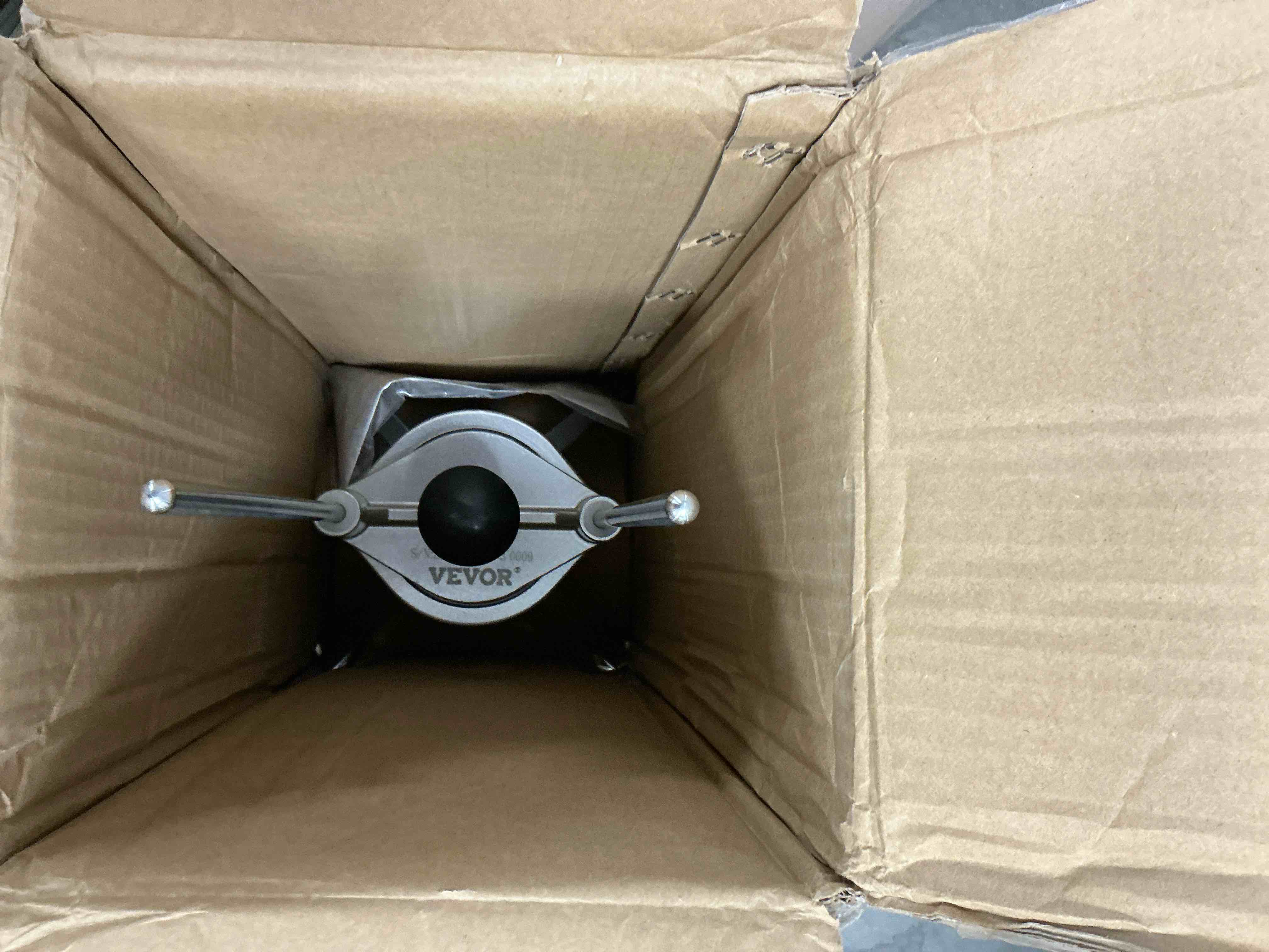 https://s3.amazonaws.com/lotting-images-prod/EmanualPiazza/BRN3701683_1756223503911.jpeg