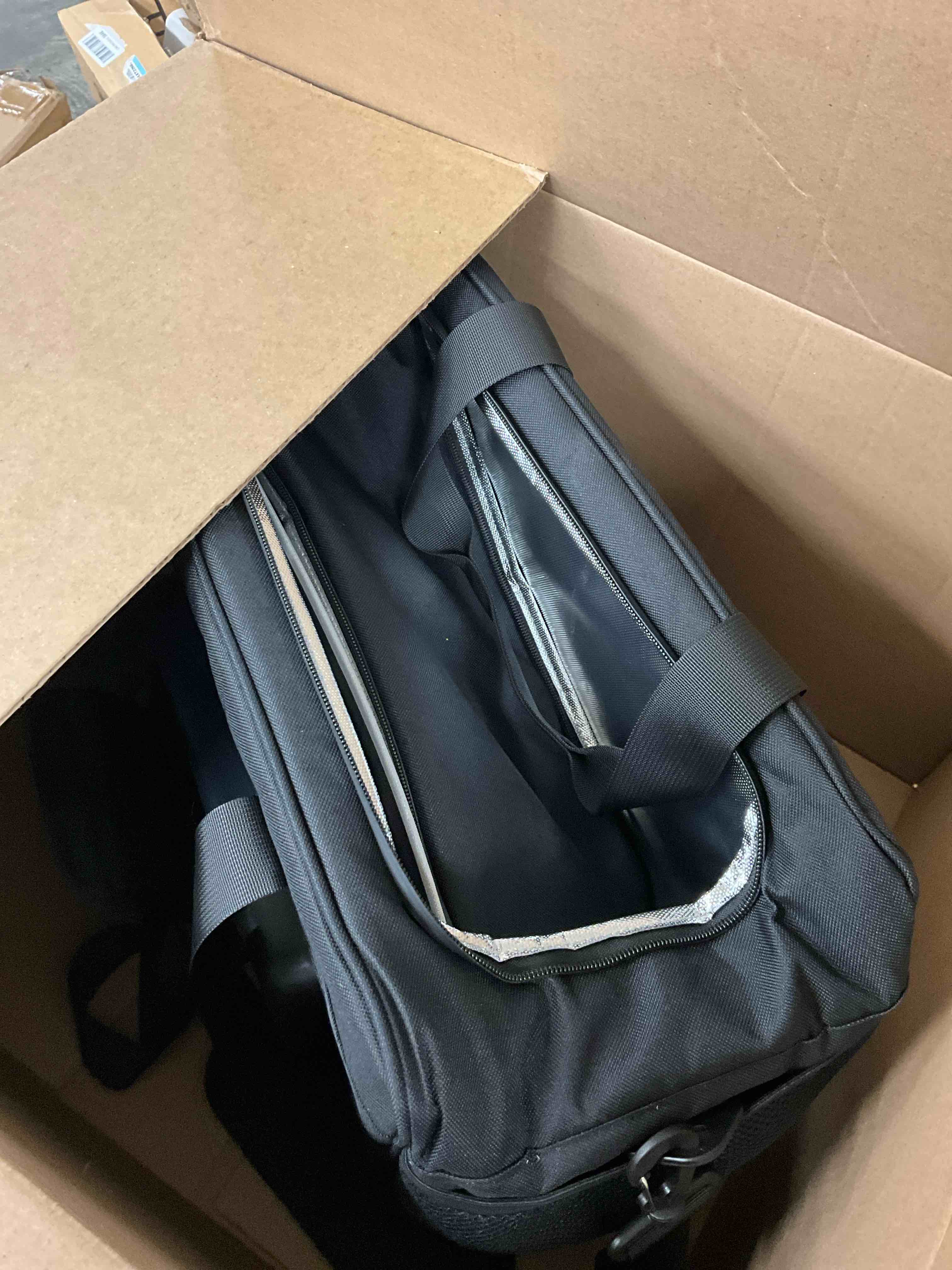 https://s3.amazonaws.com/lotting-images-prod/EmanualPiazza/BRN3701719_1756223667510.jpeg