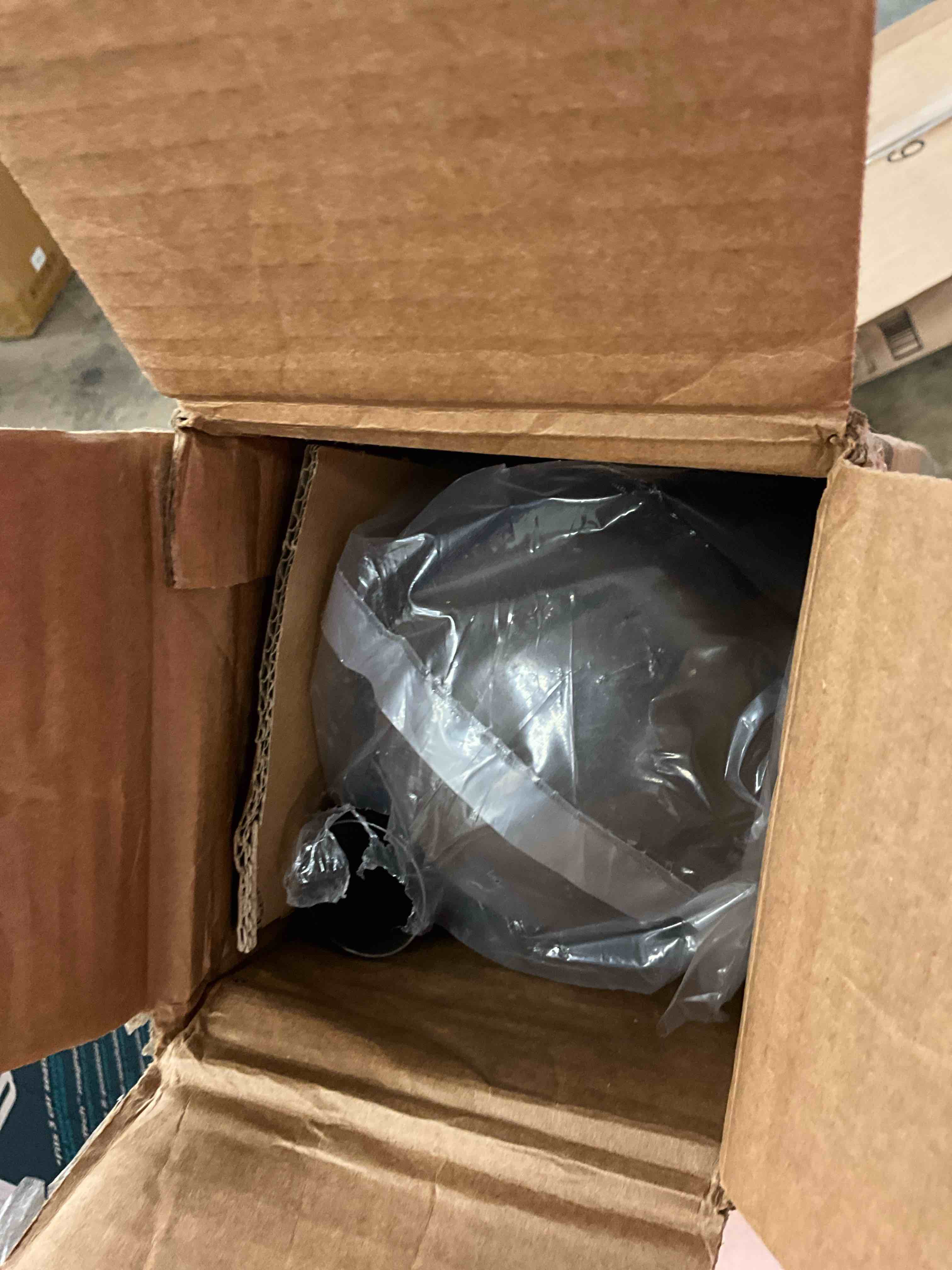 https://s3.amazonaws.com/lotting-images-prod/EmanualPiazza/BRN3701723_1756223283777.jpeg