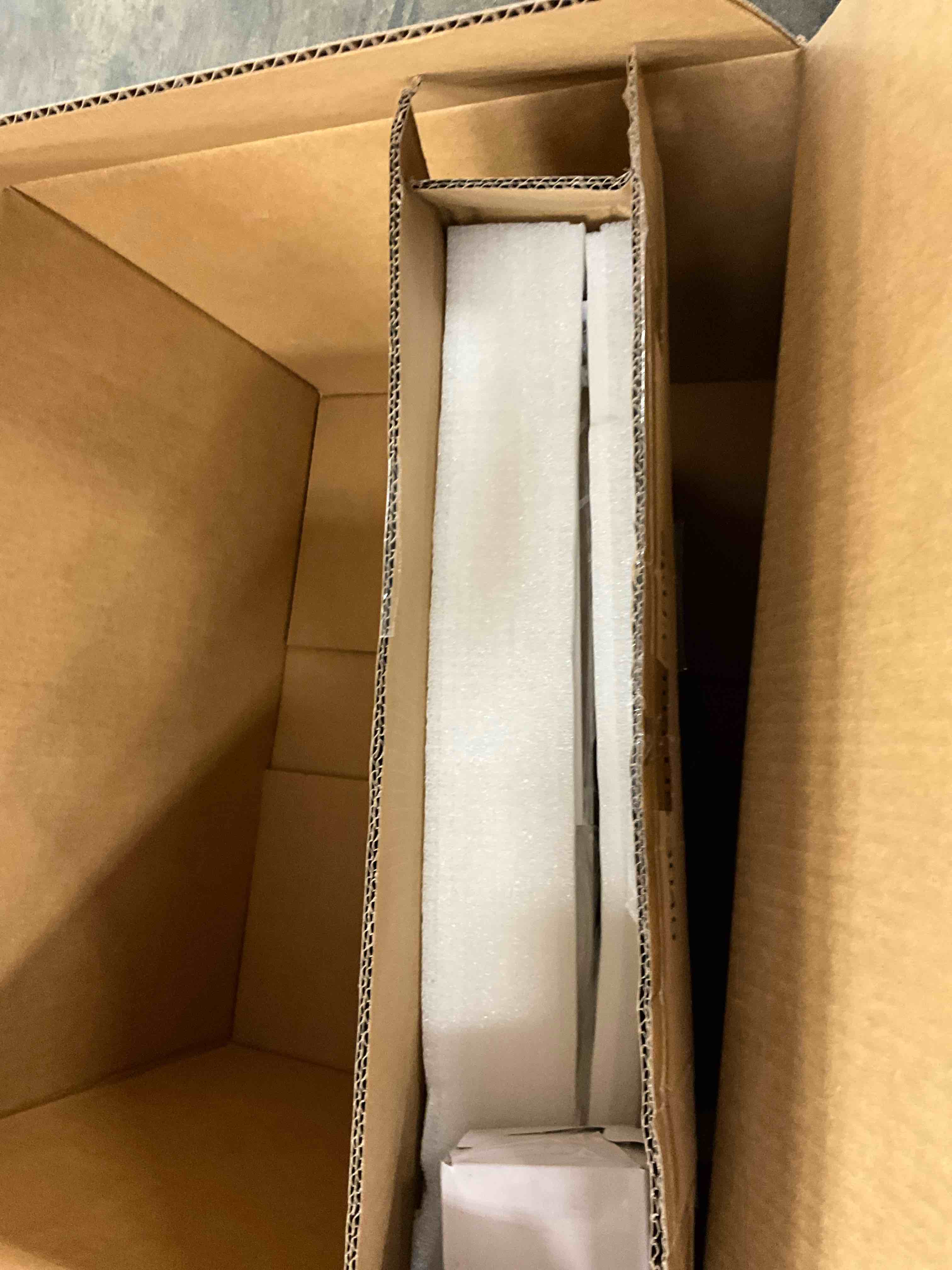 https://s3.amazonaws.com/lotting-images-prod/EmanualPiazza/BRN3701735_1756221827667.jpeg