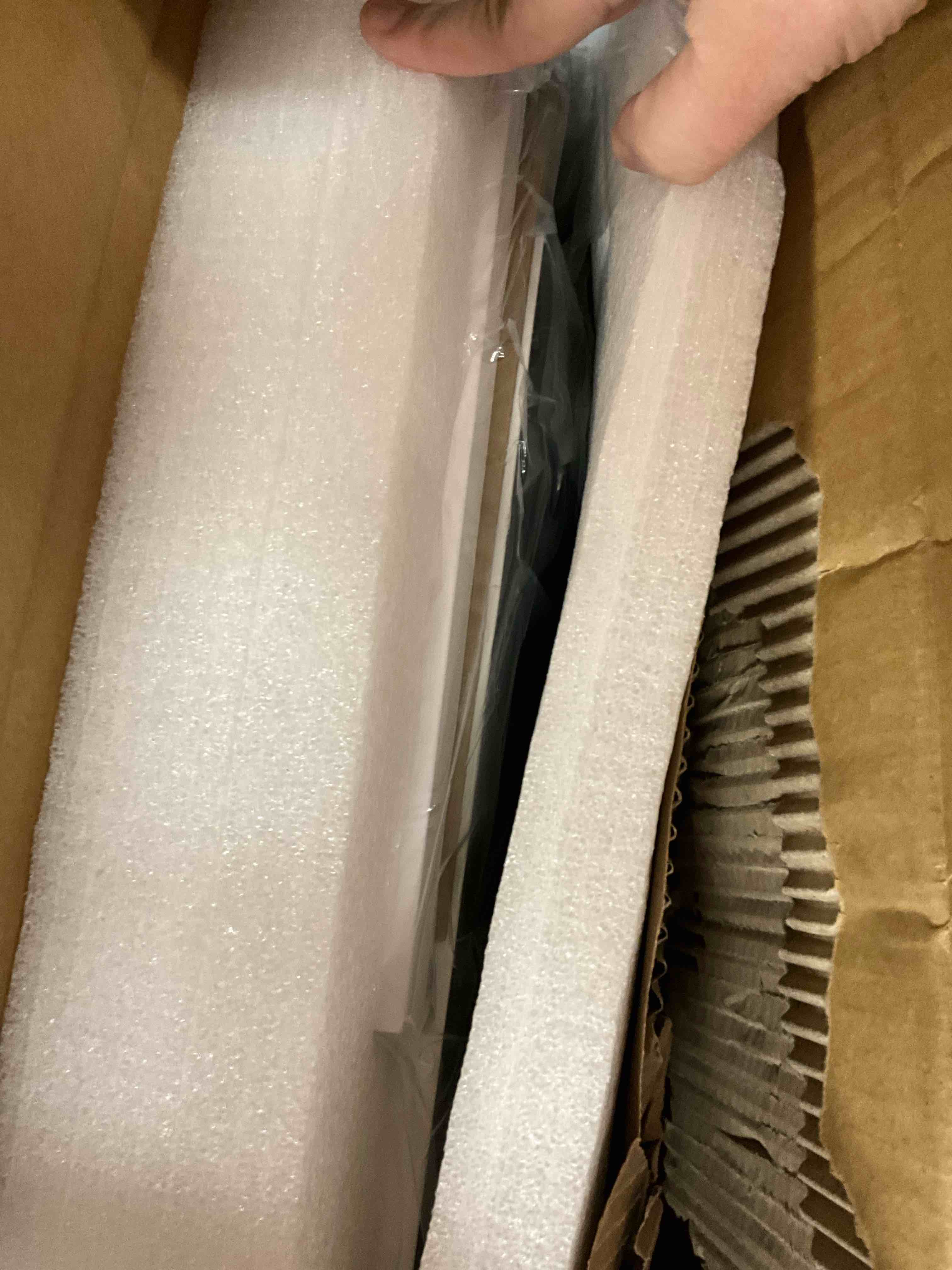 https://s3.amazonaws.com/lotting-images-prod/EmanualPiazza/BRN3701735_1756221842379.jpeg