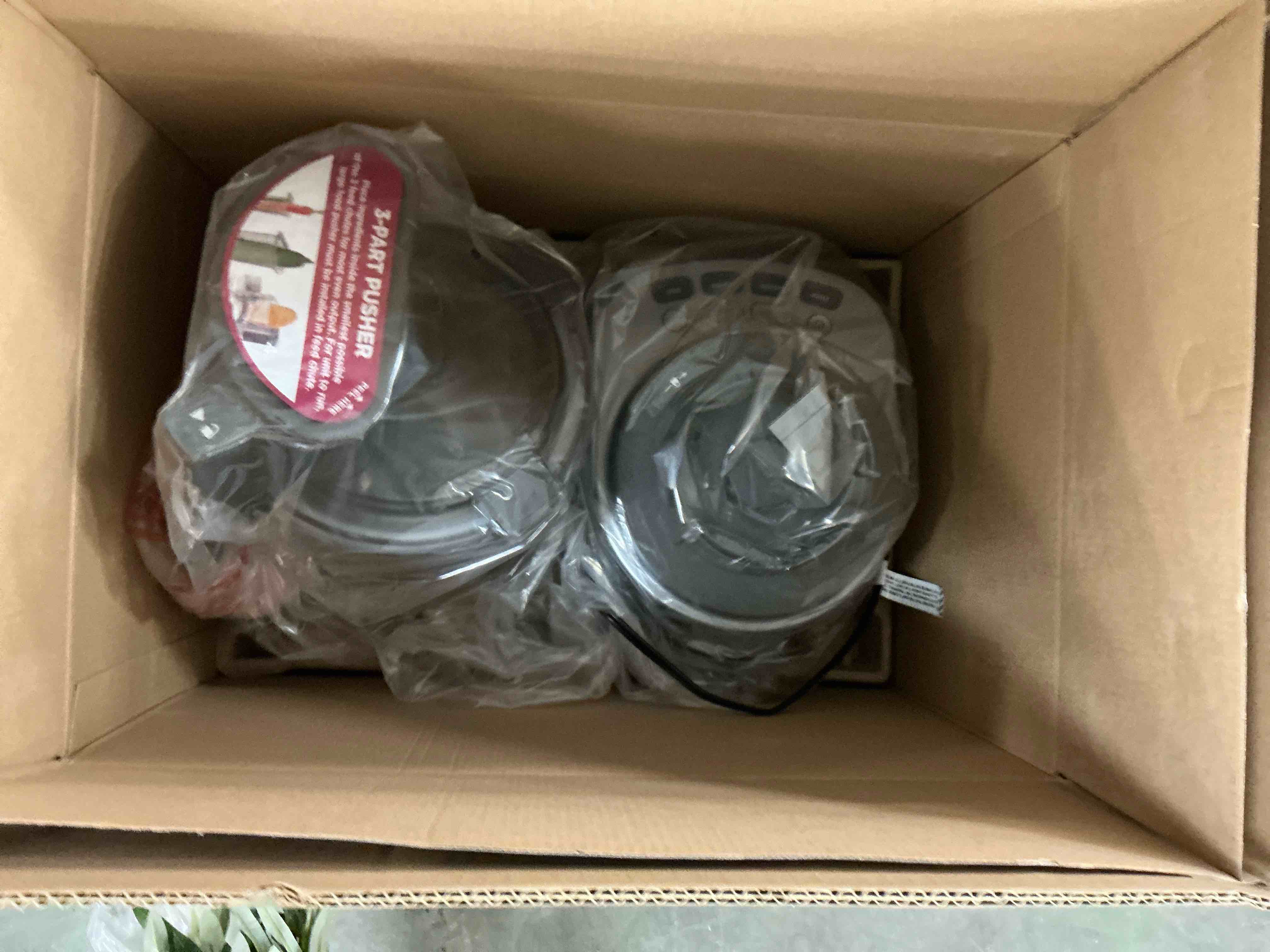 https://s3.amazonaws.com/lotting-images-prod/EmanualPiazza/BRN3701779_1756321788384.jpeg