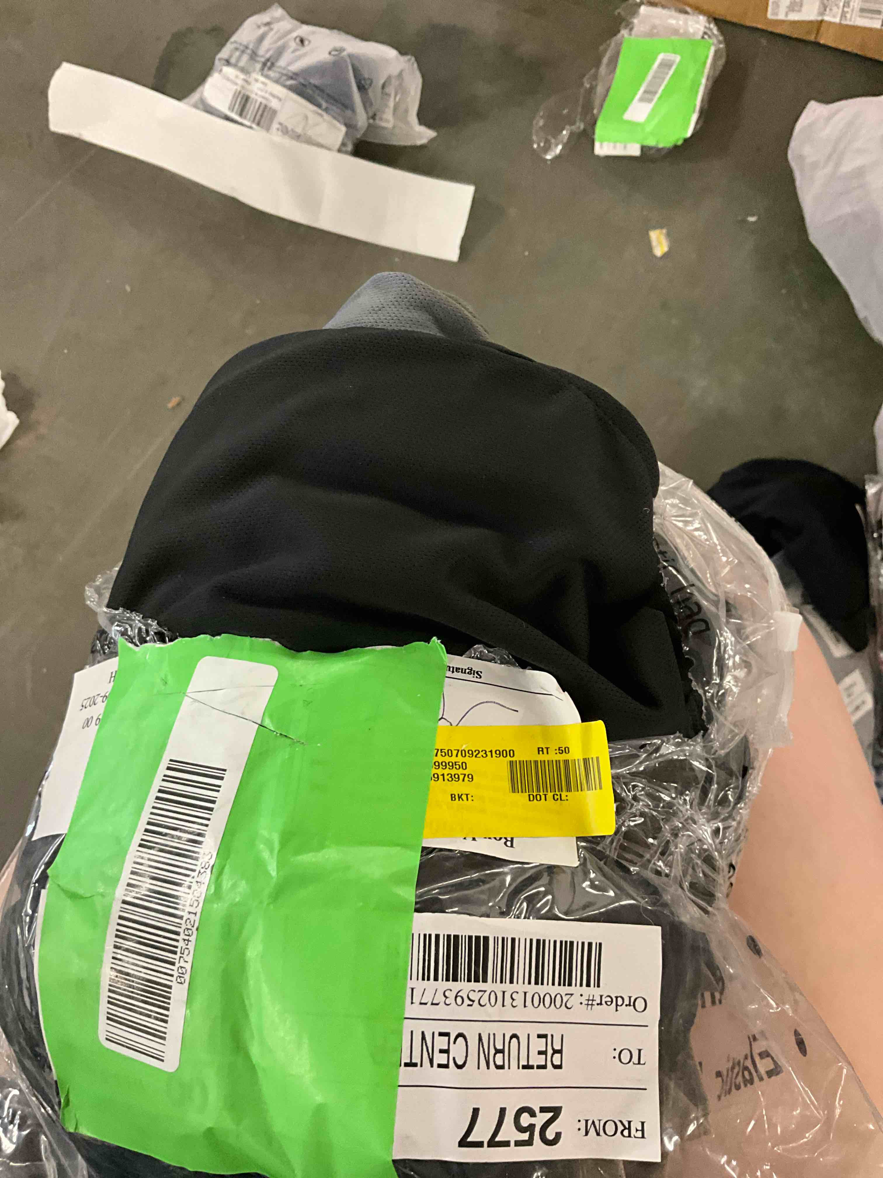 https://s3.amazonaws.com/lotting-images-prod/EmanualPiazza/BRN3701825_1756321794993.jpeg