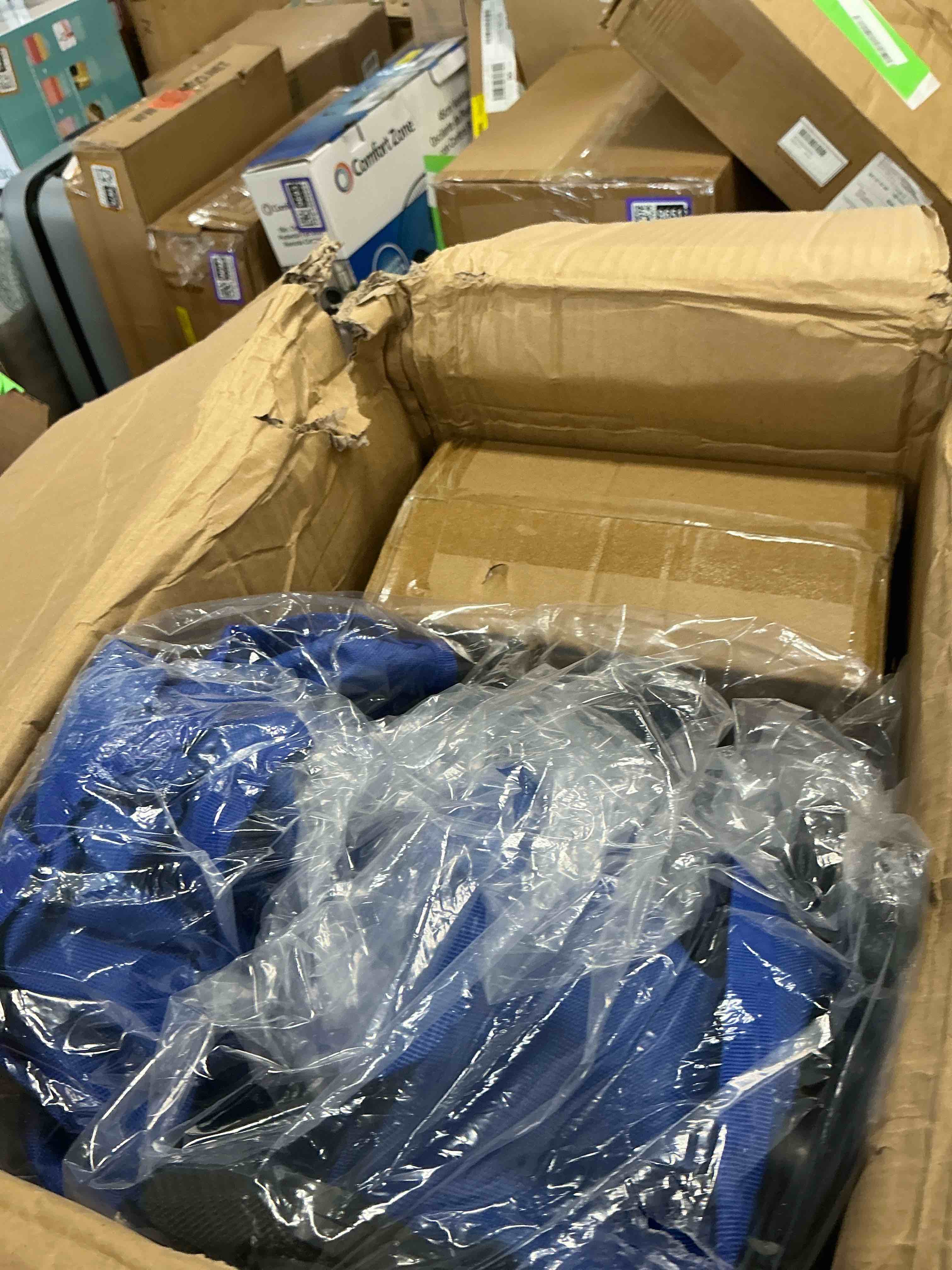 https://s3.amazonaws.com/lotting-images-prod/EmanualPiazza/BRN3701866_1756396461890.jpeg