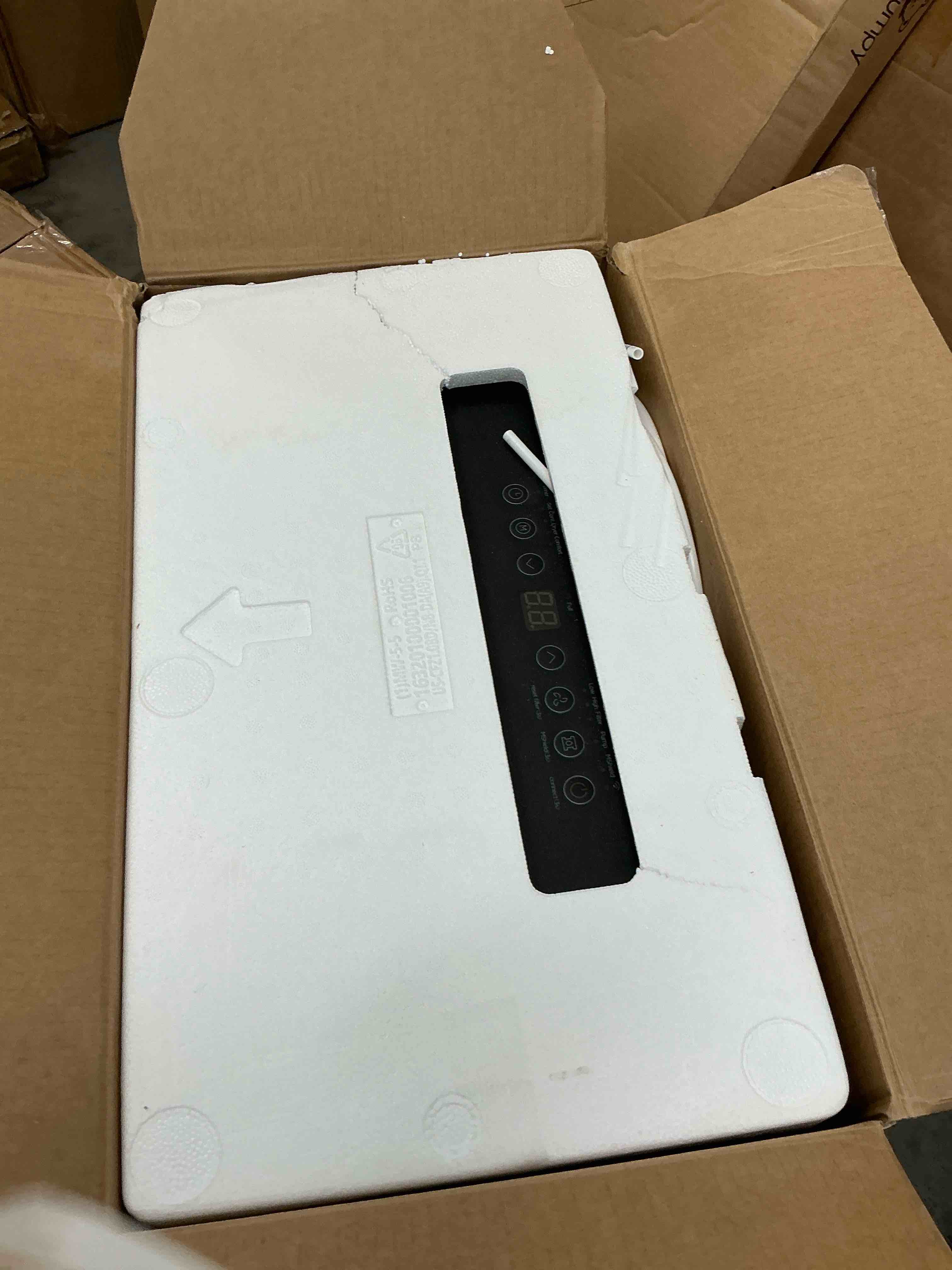 https://s3.amazonaws.com/lotting-images-prod/EmanualPiazza/BRN3701952_1756409235448.jpeg