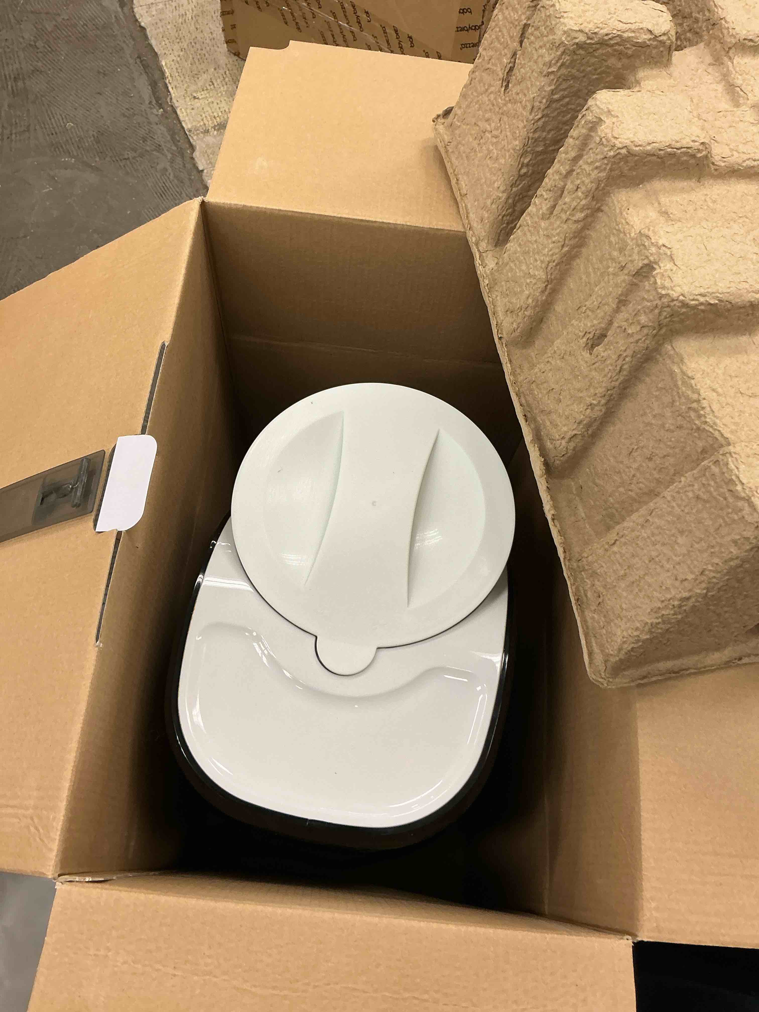 https://s3.amazonaws.com/lotting-images-prod/EmanualPiazza/BRN3702069_1756484864302.jpeg