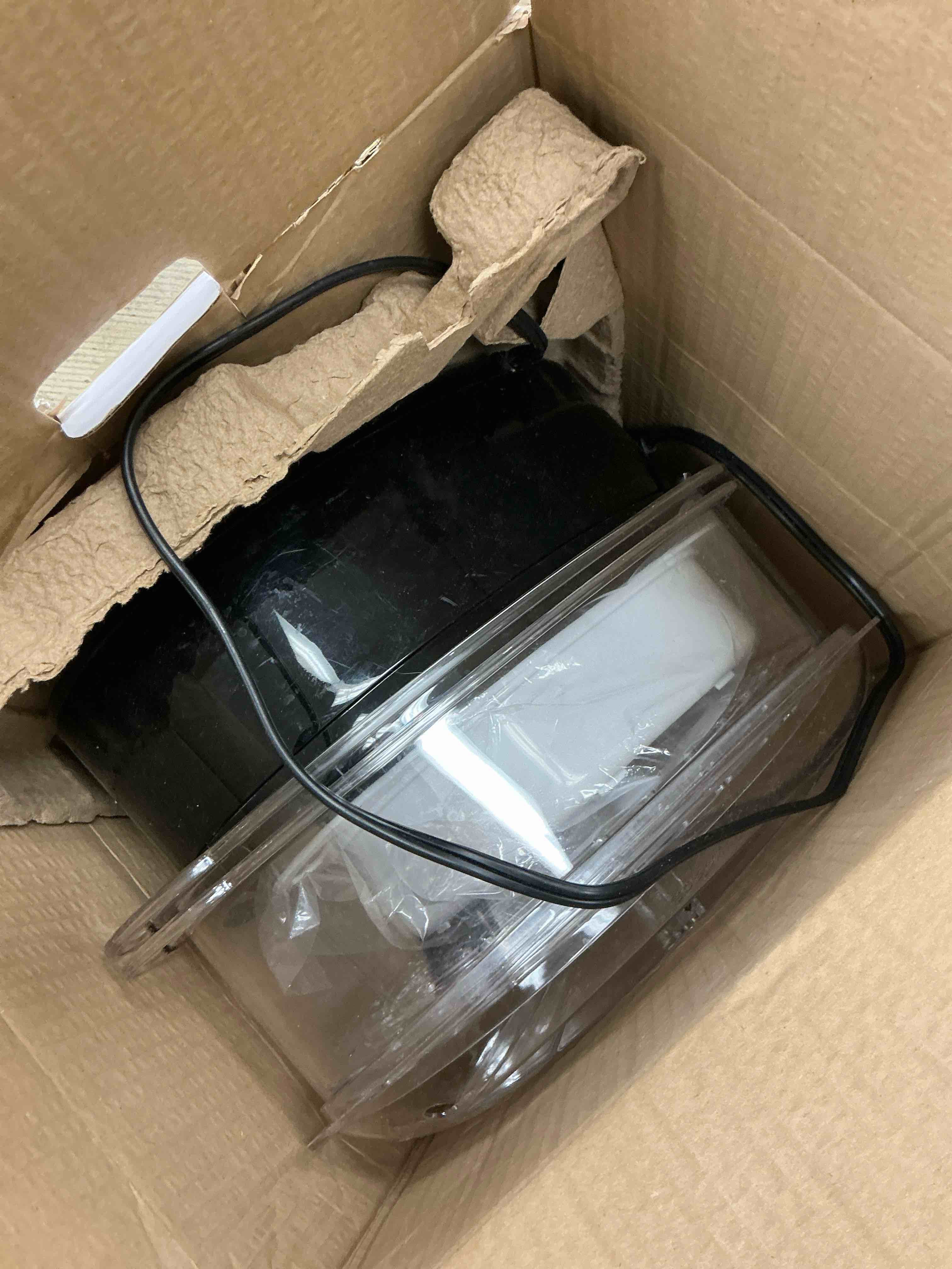 https://s3.amazonaws.com/lotting-images-prod/EmanualPiazza/BRN3702091_1756482085890.jpeg