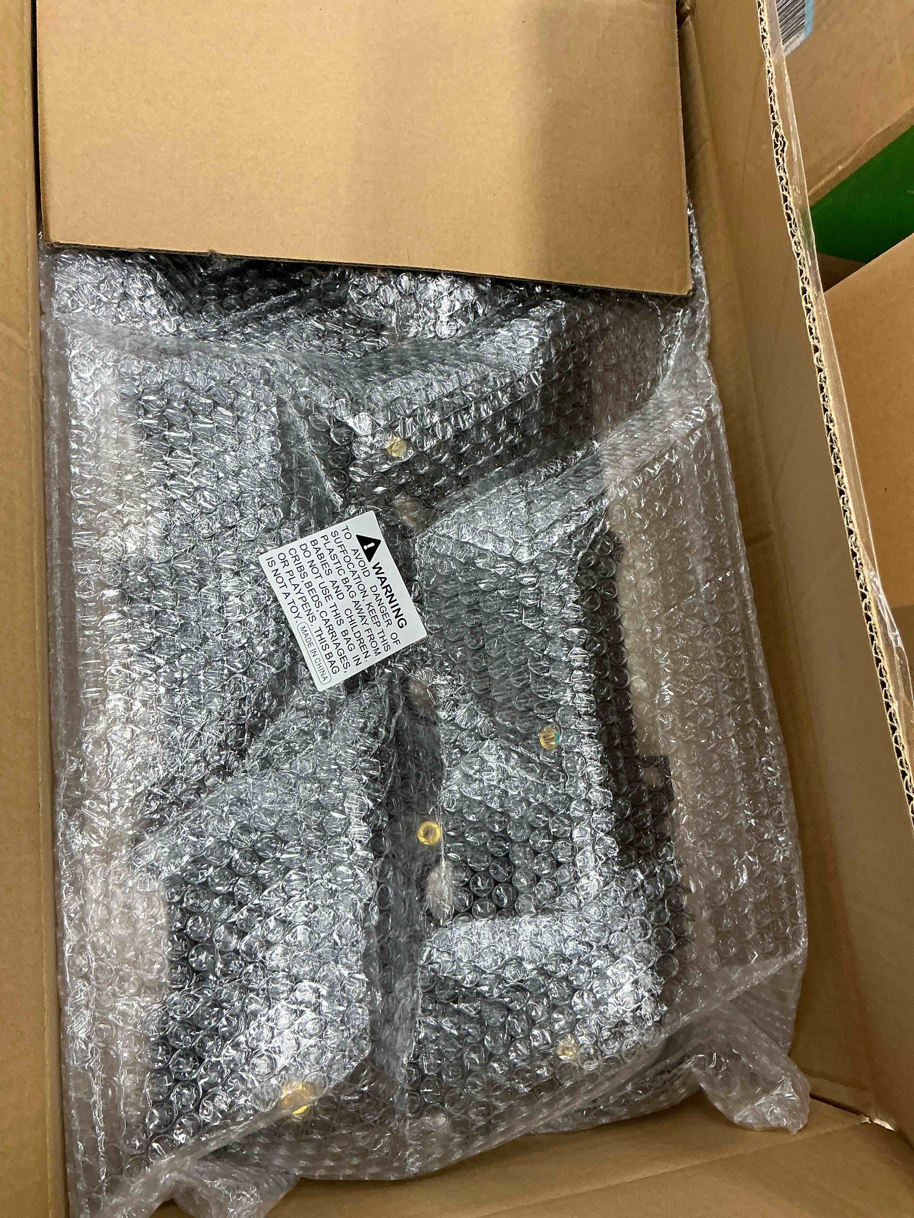 https://s3.amazonaws.com/lotting-images-prod/EmanualPiazza/BRN3702092_1756481879512.jpeg