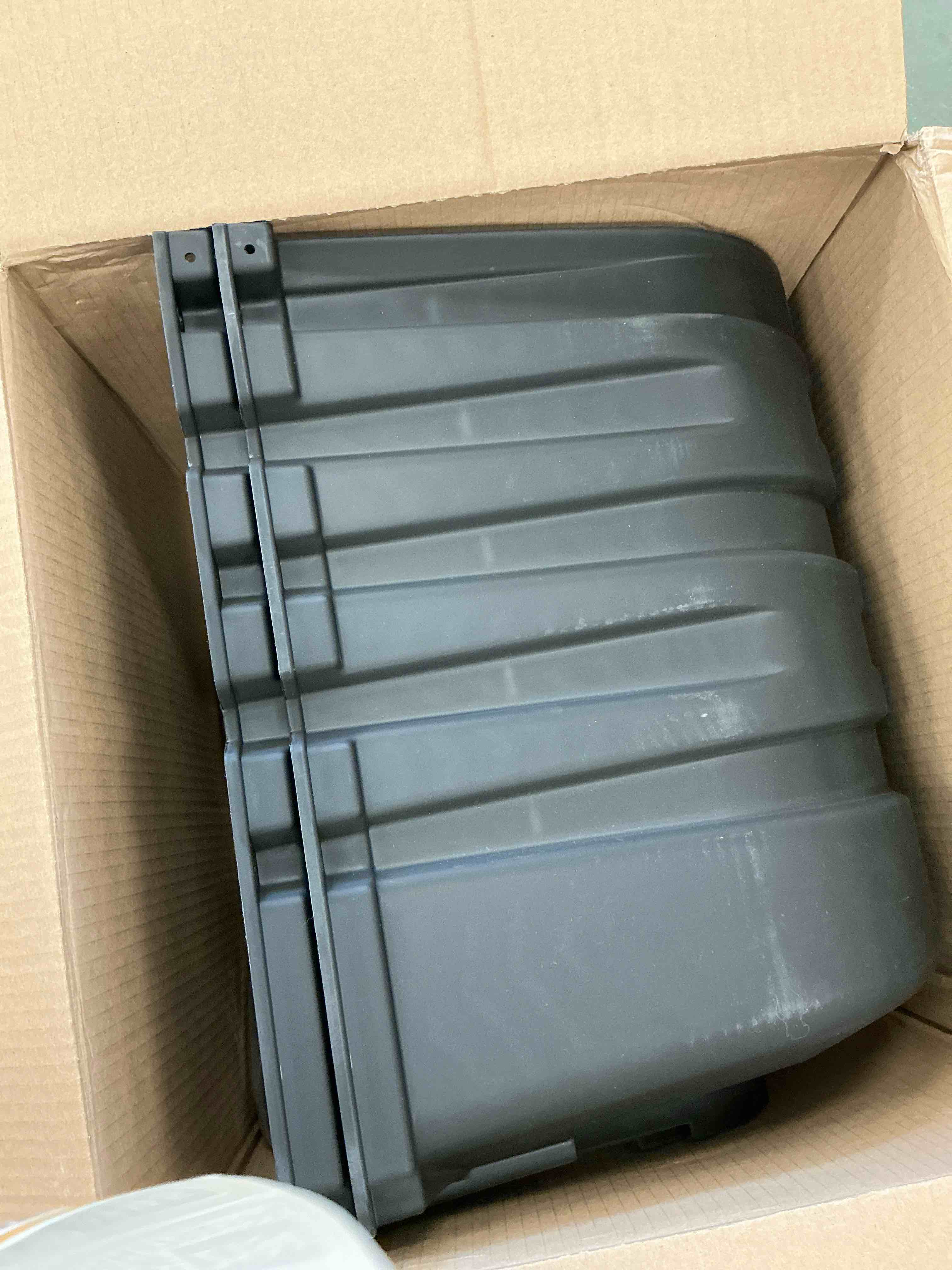 https://s3.amazonaws.com/lotting-images-prod/EmanualPiazza/BRN3702200_1756492802030.jpeg