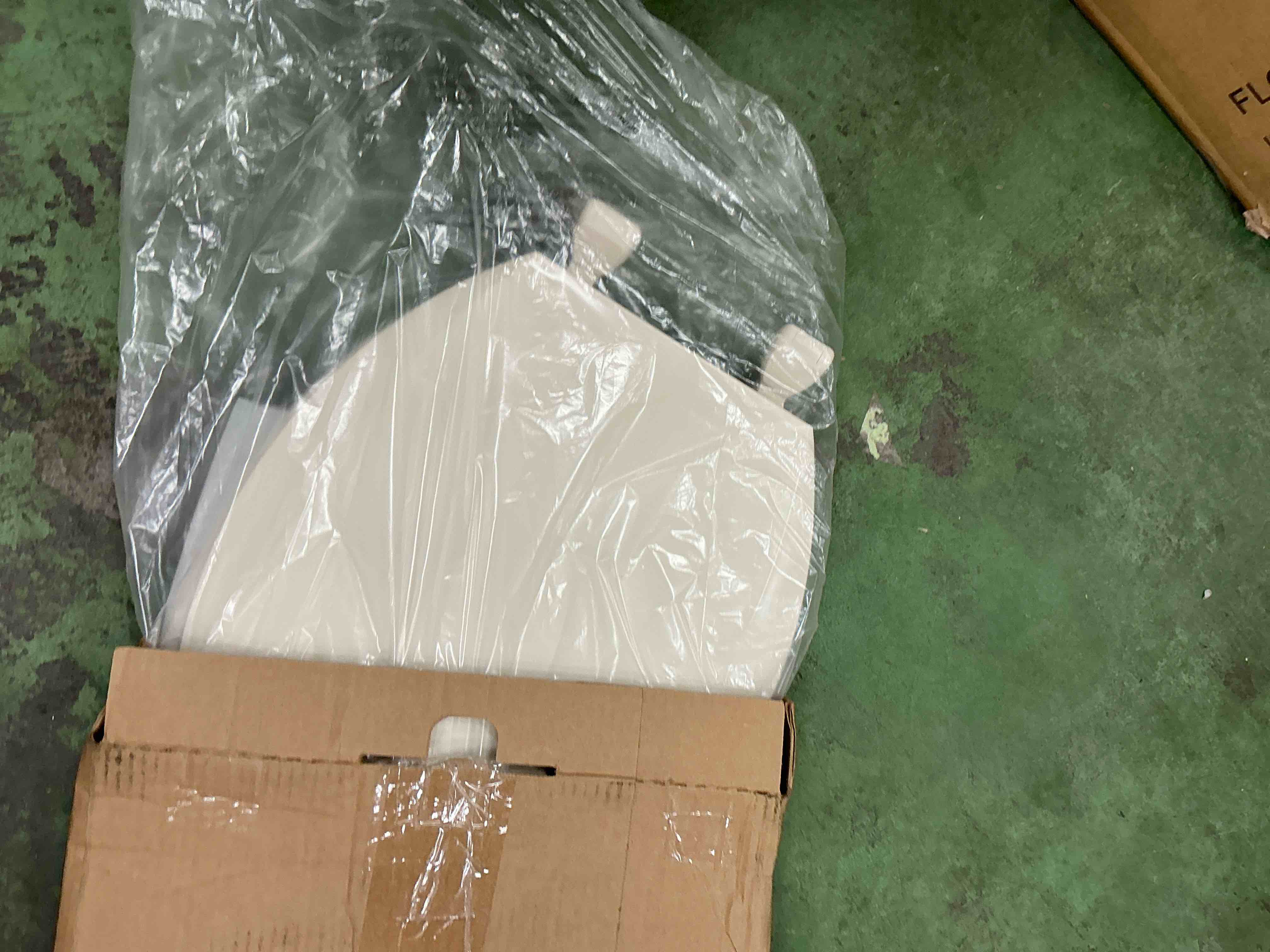 https://s3.amazonaws.com/lotting-images-prod/EmanualPiazza/BRN3702226_1756830702598.jpeg