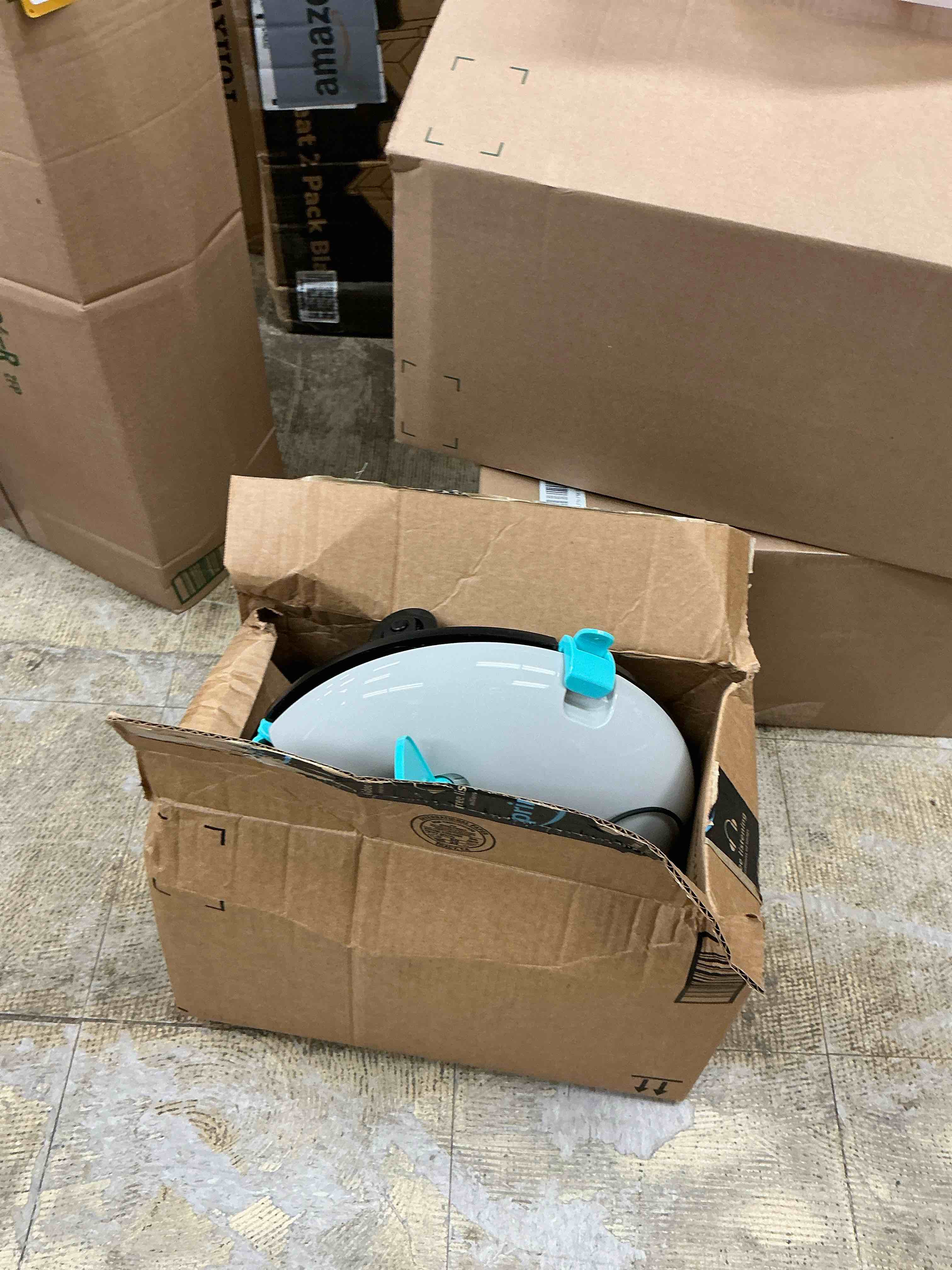 https://s3.amazonaws.com/lotting-images-prod/EmanualPiazza/BRN3702255_1756827966098.jpeg