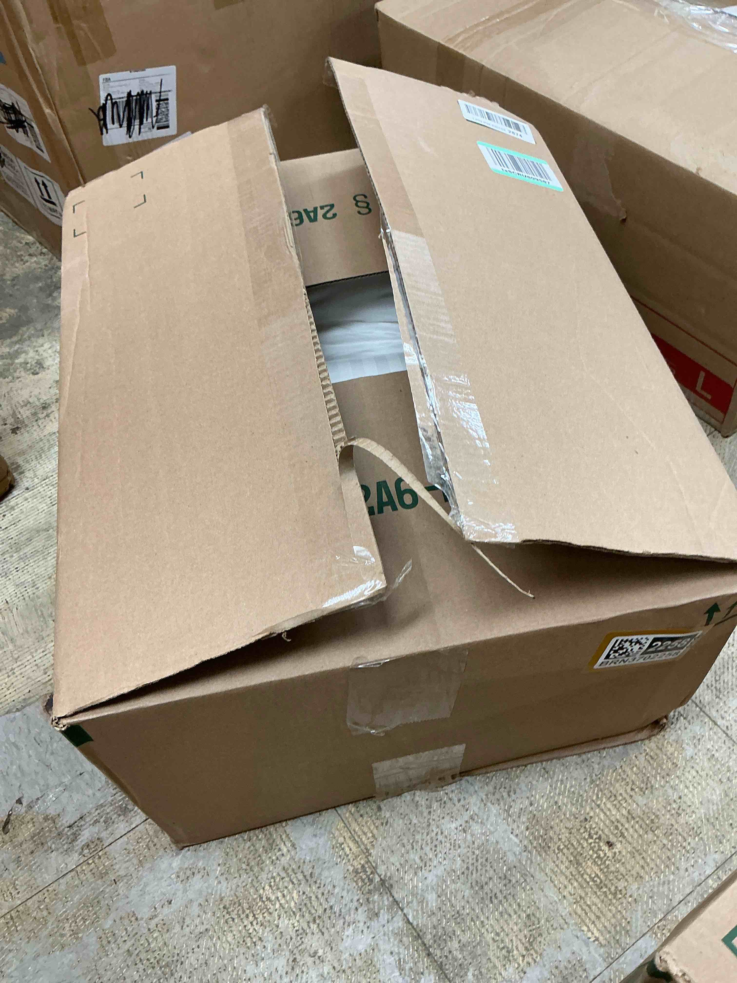 https://s3.amazonaws.com/lotting-images-prod/EmanualPiazza/BRN3702258_1756827678874.jpeg
