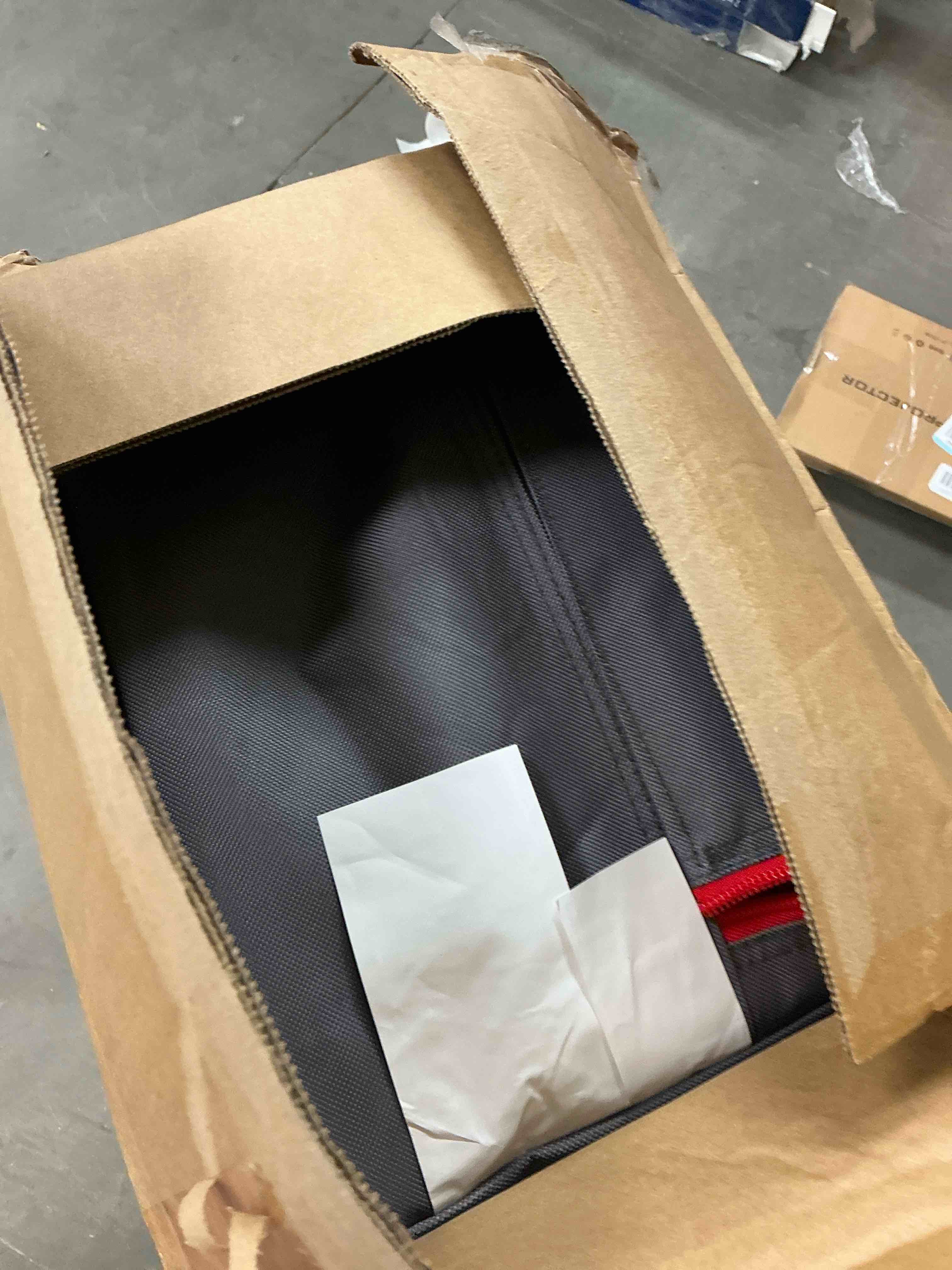 https://s3.amazonaws.com/lotting-images-prod/EmanualPiazza/BRN3702308_1756838350039.jpeg