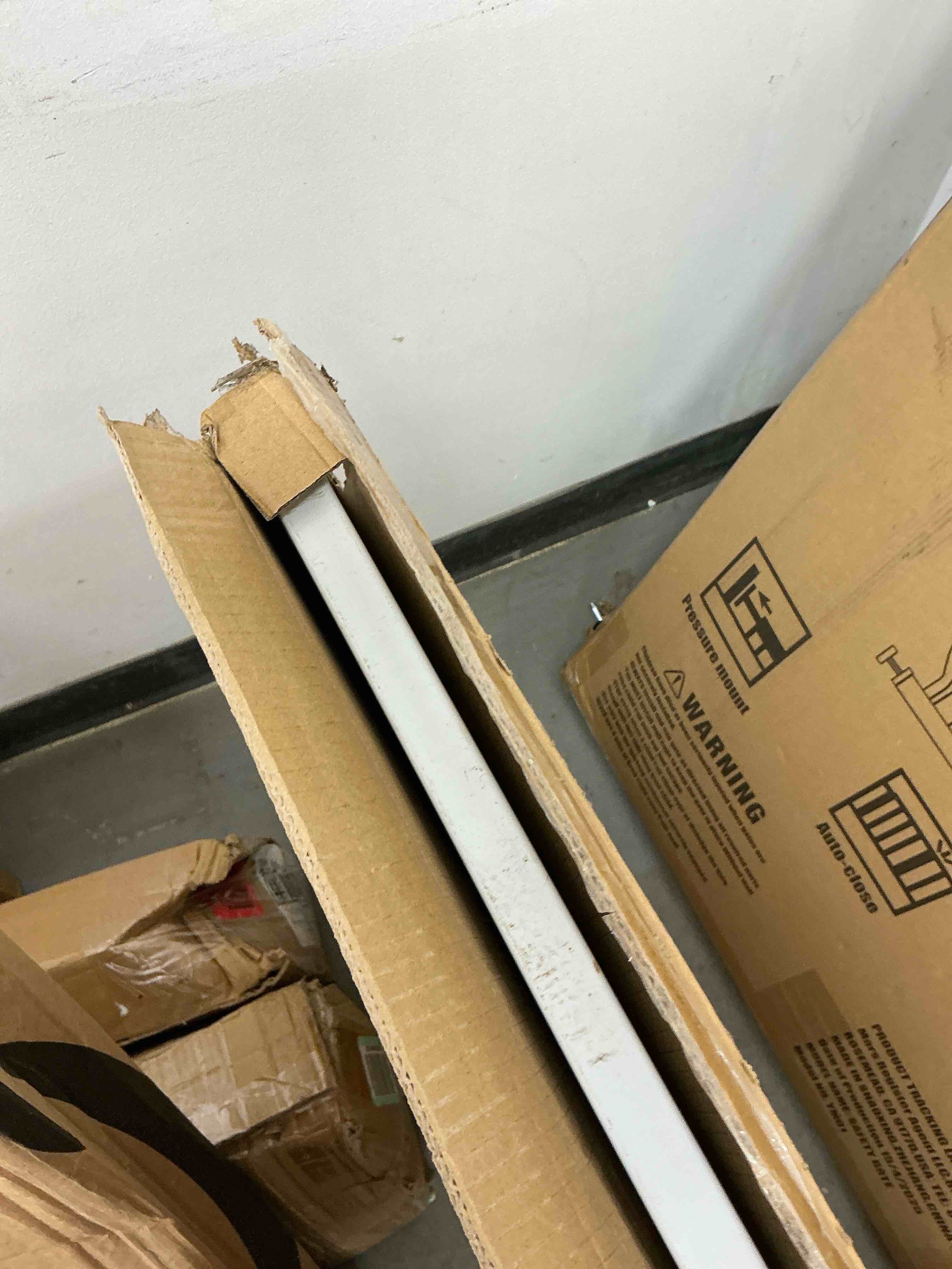 https://s3.amazonaws.com/lotting-images-prod/EmanualPiazza/BRN3702357_1756926983372.jpeg