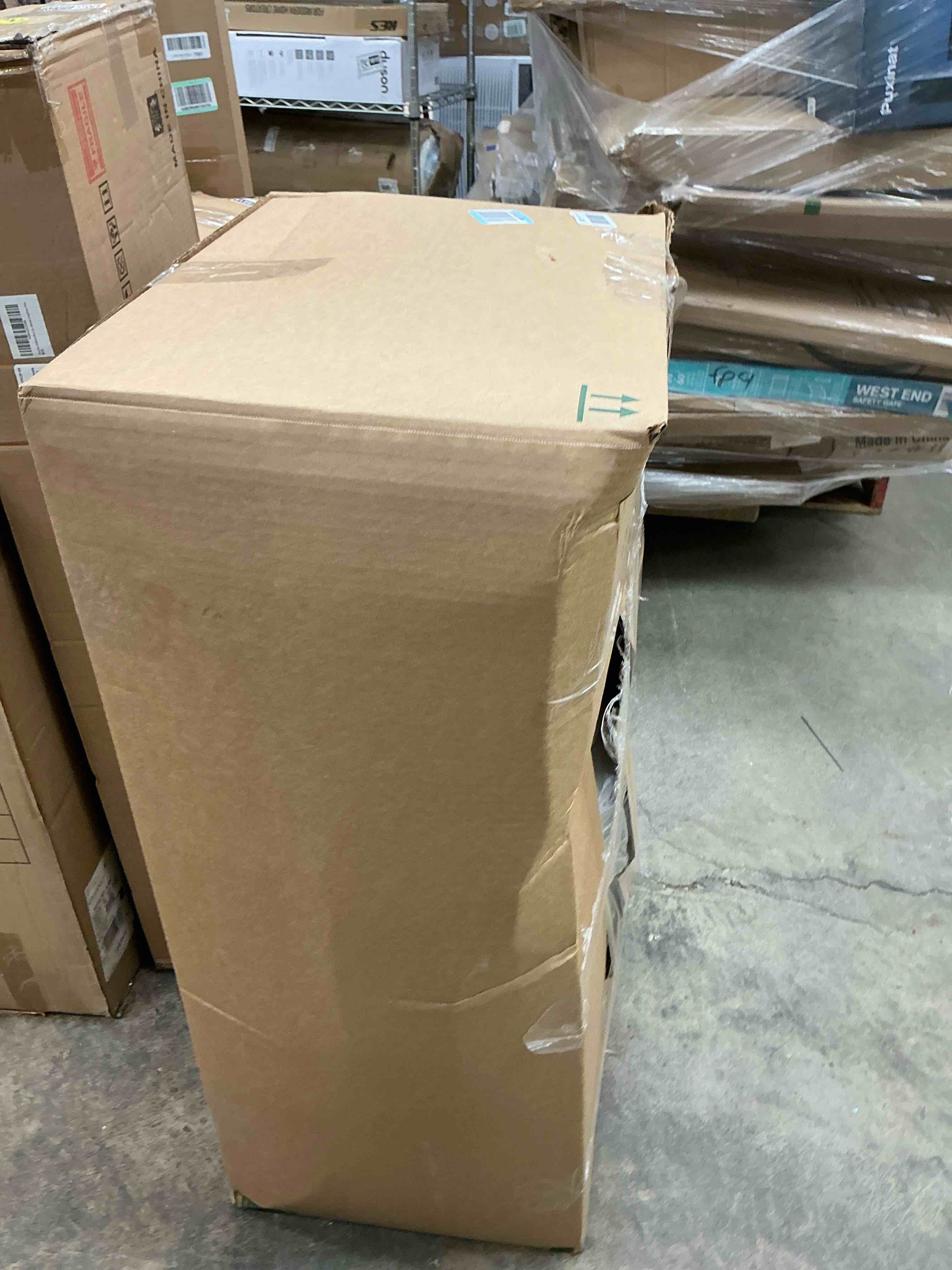 https://s3.amazonaws.com/lotting-images-prod/EmanualPiazza/BRN3702374_1756935962419.jpeg