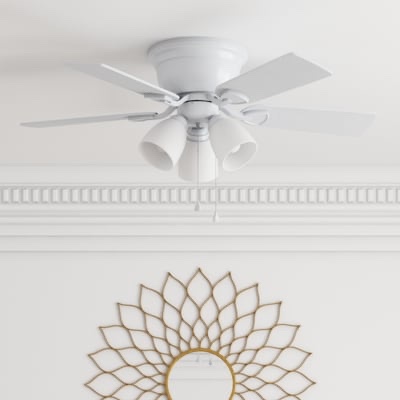 Harbor Breeze Centreville 42-in White Indoor Flush Mount Ceiling Fan with Light Kit