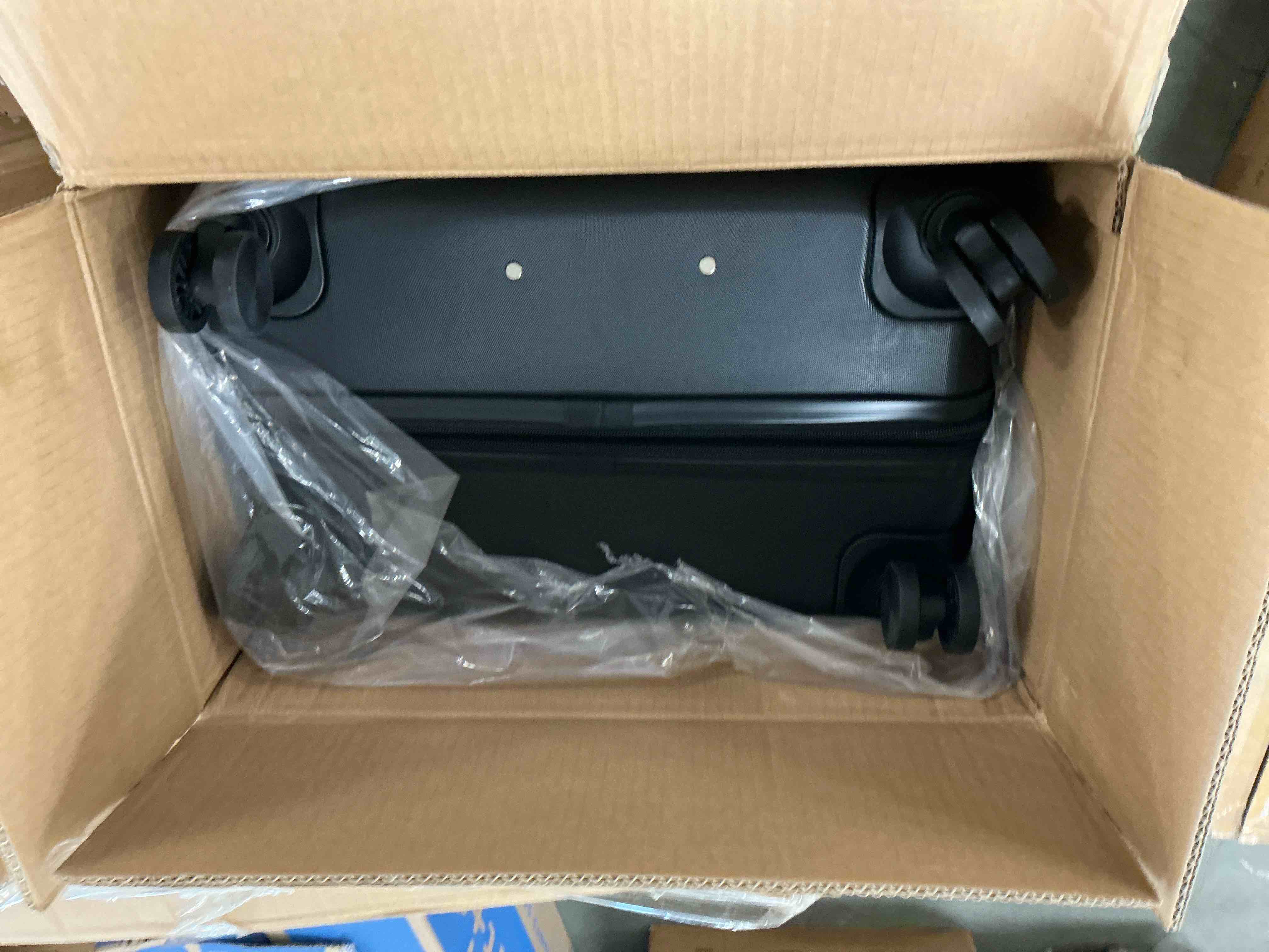 https://s3.amazonaws.com/lotting-images-prod/EmanualPiazza/BRN3702565_1757175405101.jpeg