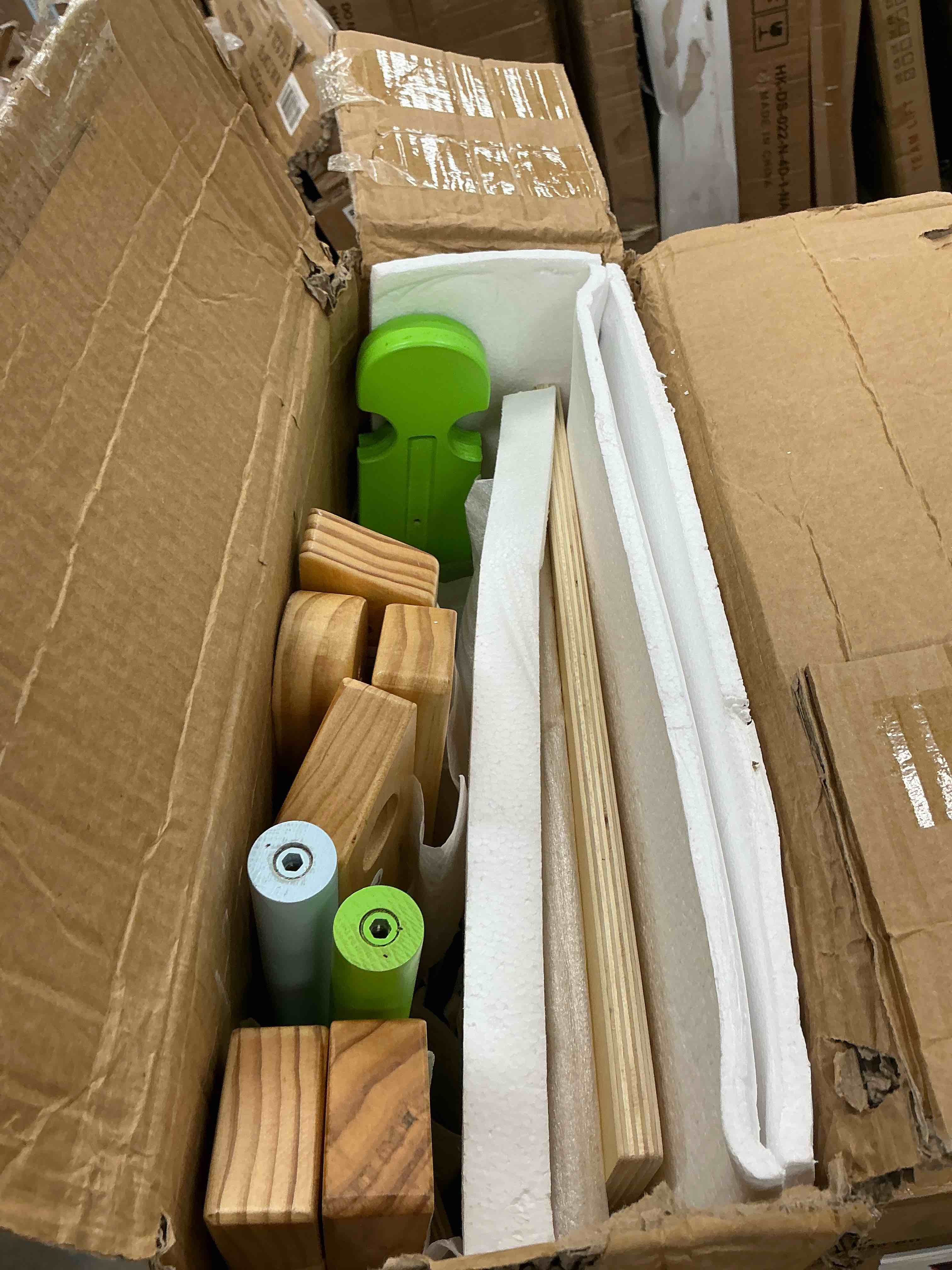 https://s3.amazonaws.com/lotting-images-prod/EmanualPiazza/BRN3702613_1757335858452.jpeg