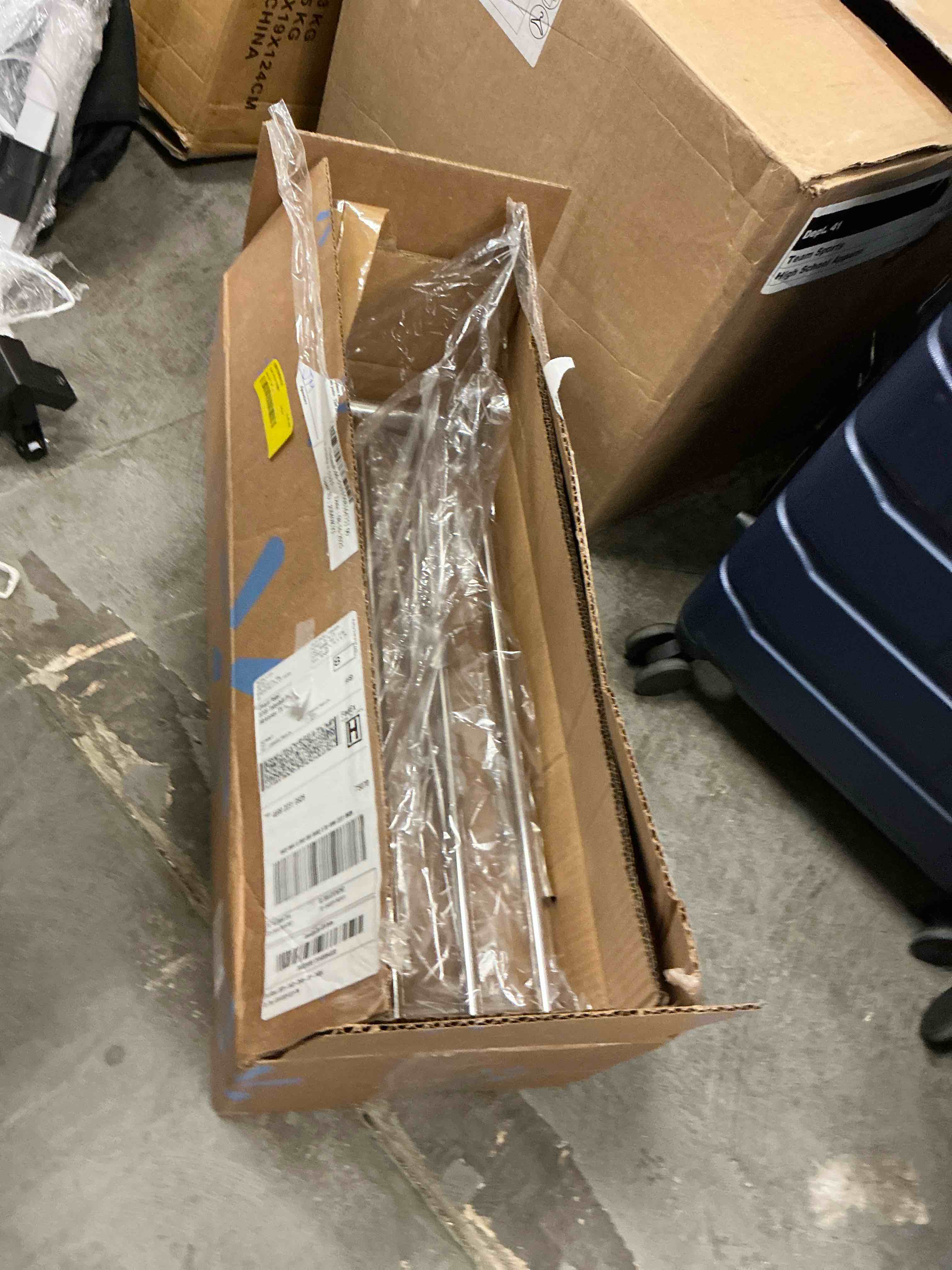 https://s3.amazonaws.com/lotting-images-prod/EmanualPiazza/BRN3702755_1757501070304.jpeg