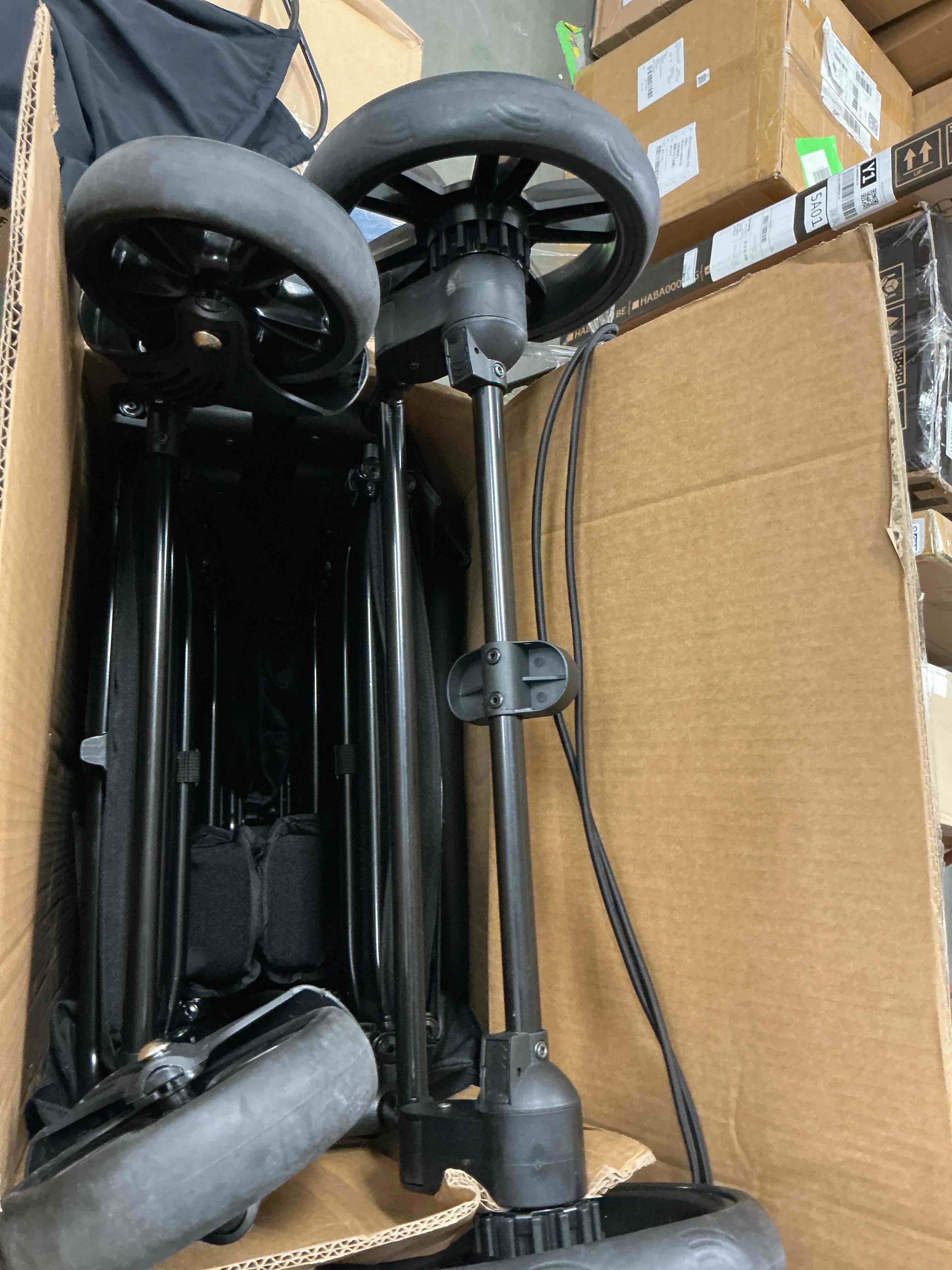 https://s3.amazonaws.com/lotting-images-prod/EmanualPiazza/BRN3702763_1757499881146.jpeg