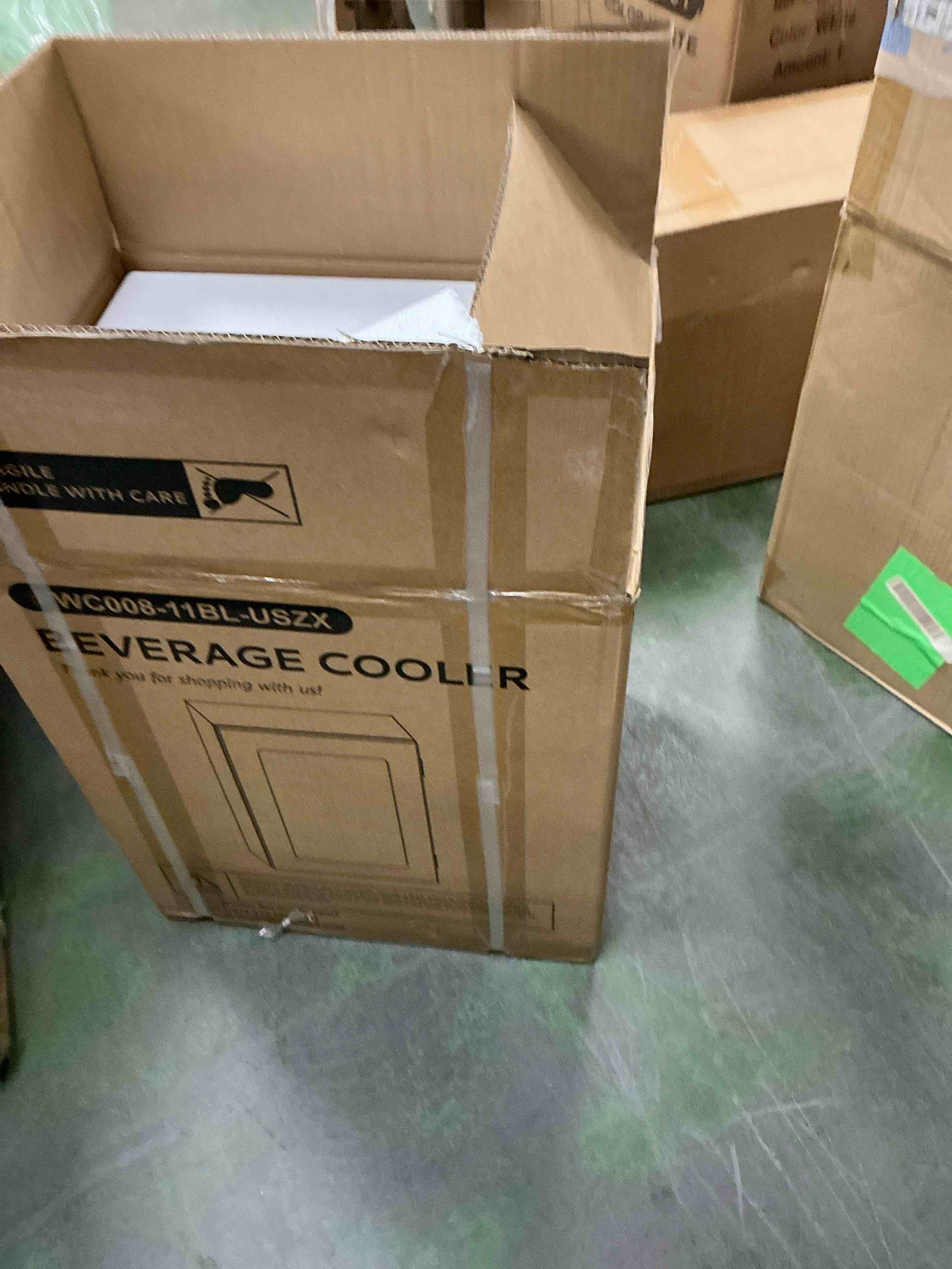 https://s3.amazonaws.com/lotting-images-prod/EmanualPiazza/BRN3702857_1757537941229.jpeg