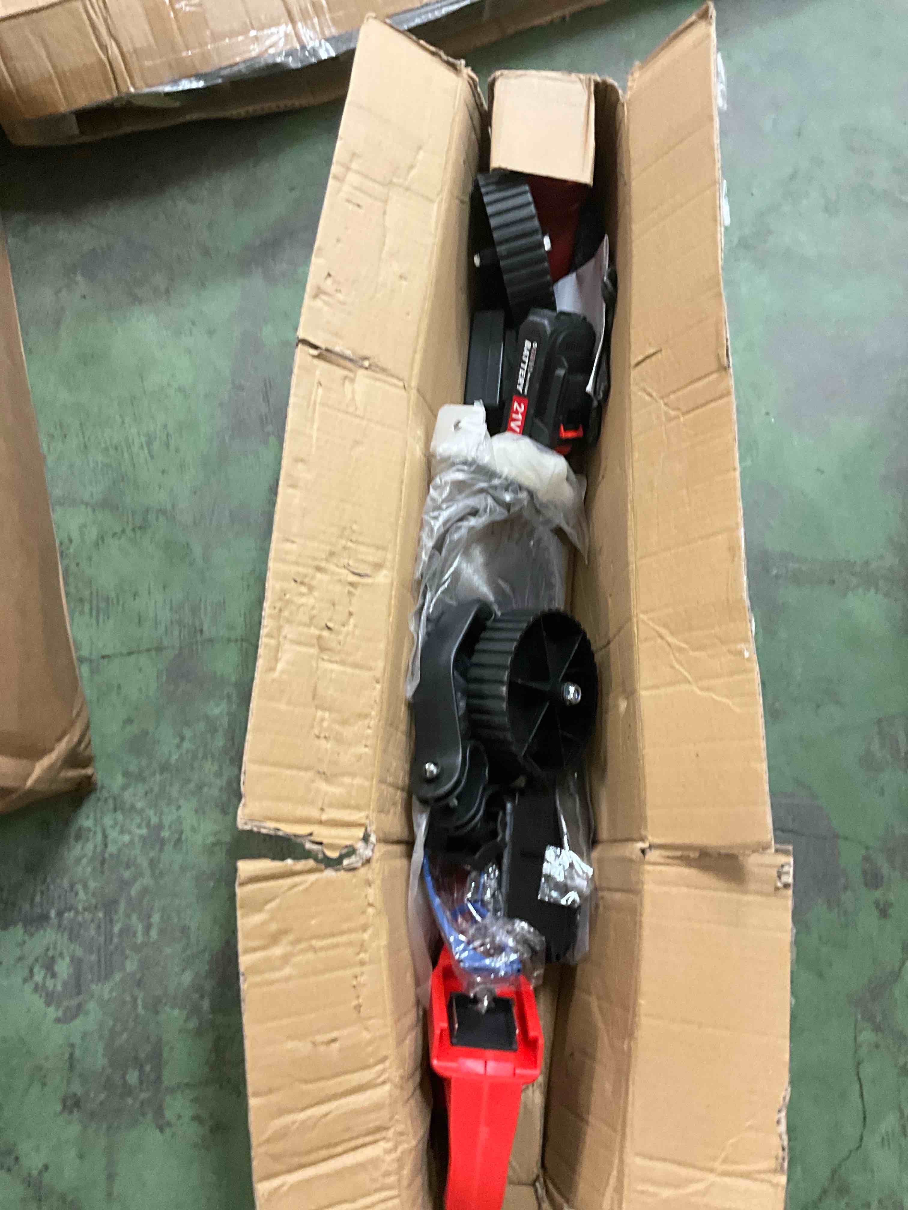 https://s3.amazonaws.com/lotting-images-prod/EmanualPiazza/BRN3702868_1757540964257.jpeg