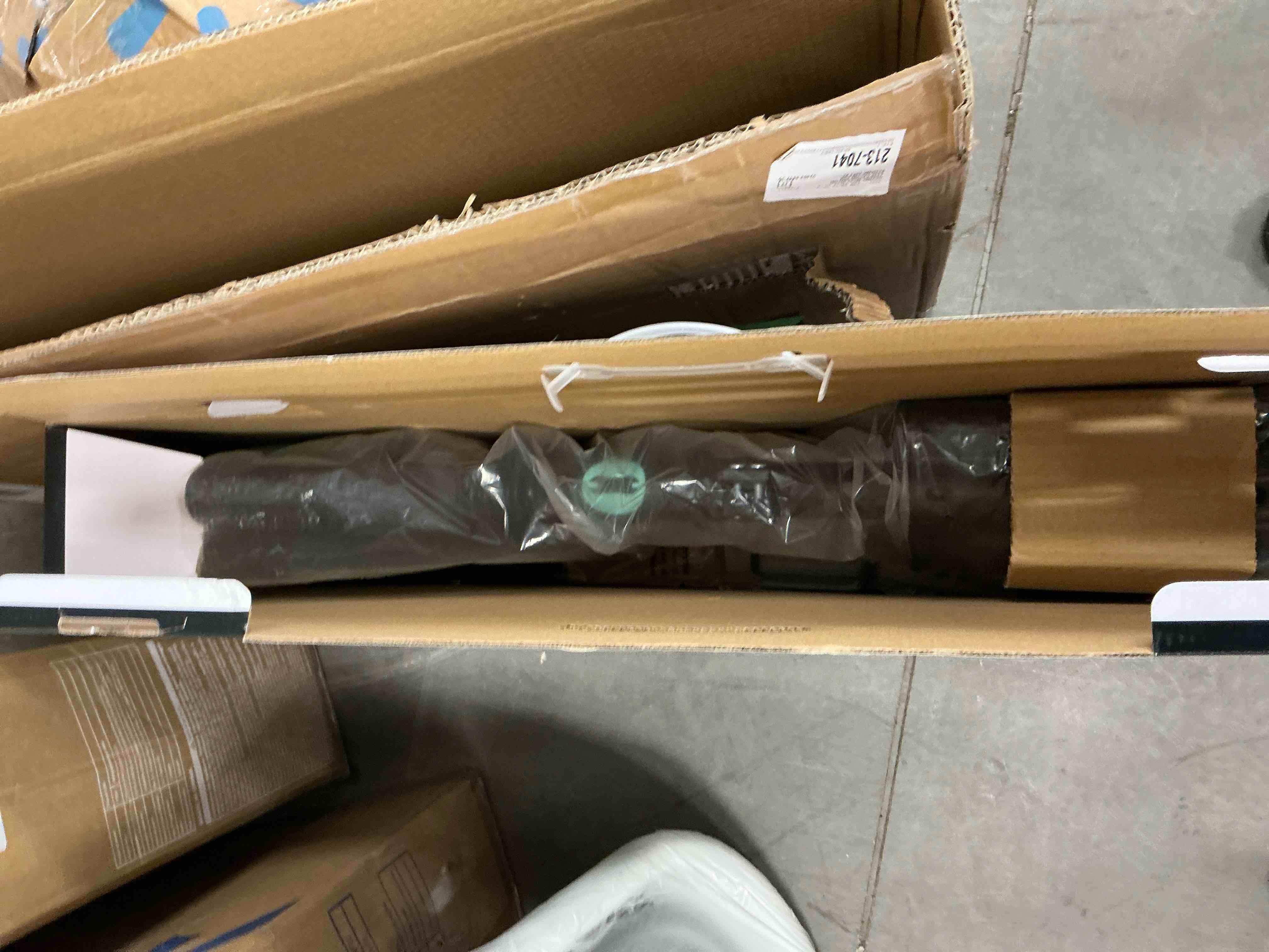 https://s3.amazonaws.com/lotting-images-prod/EmanualPiazza/BRN3702888_1757609464404.jpeg