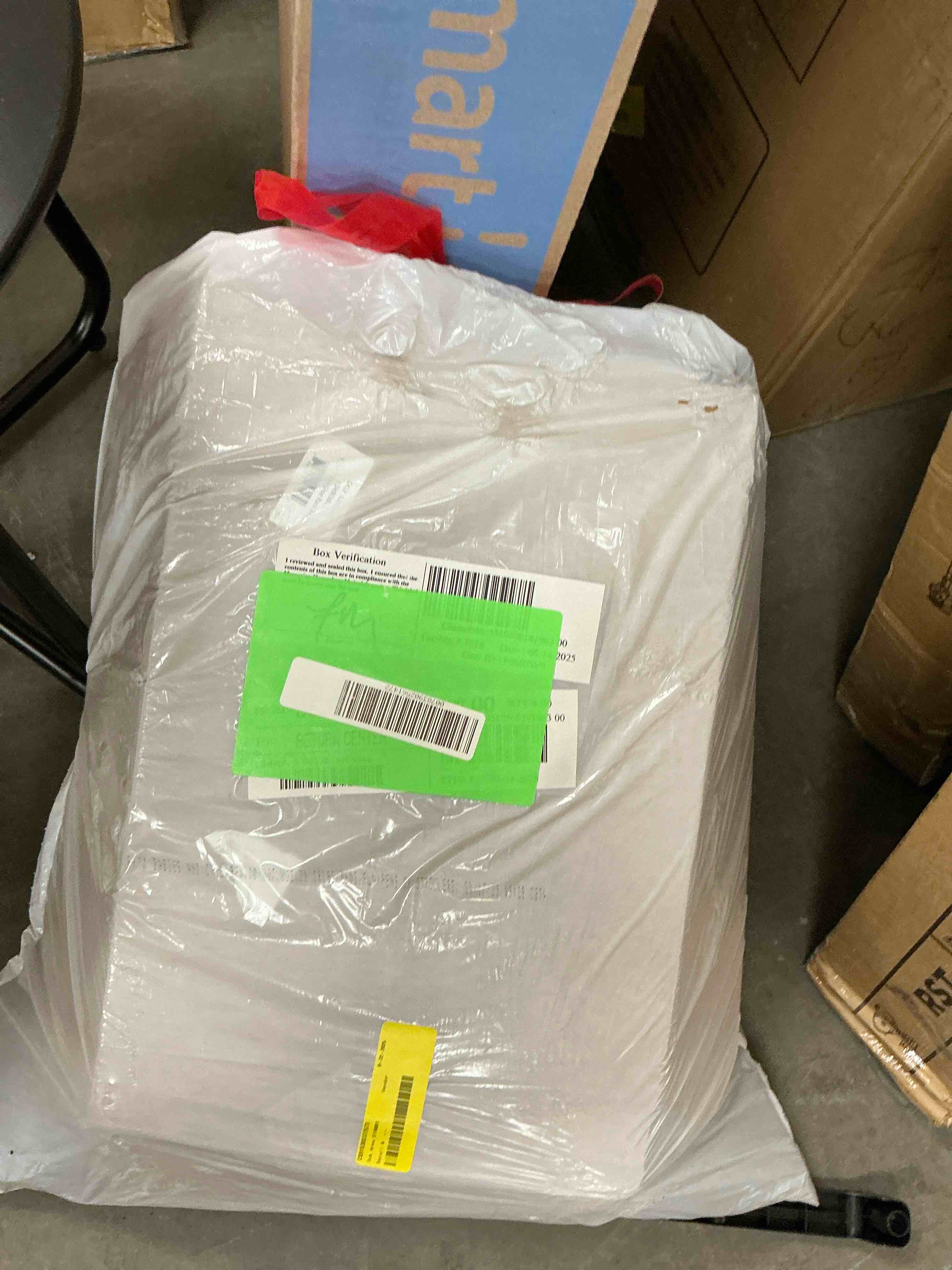 https://s3.amazonaws.com/lotting-images-prod/EmanualPiazza/BRN3702889_1757609606547.jpeg