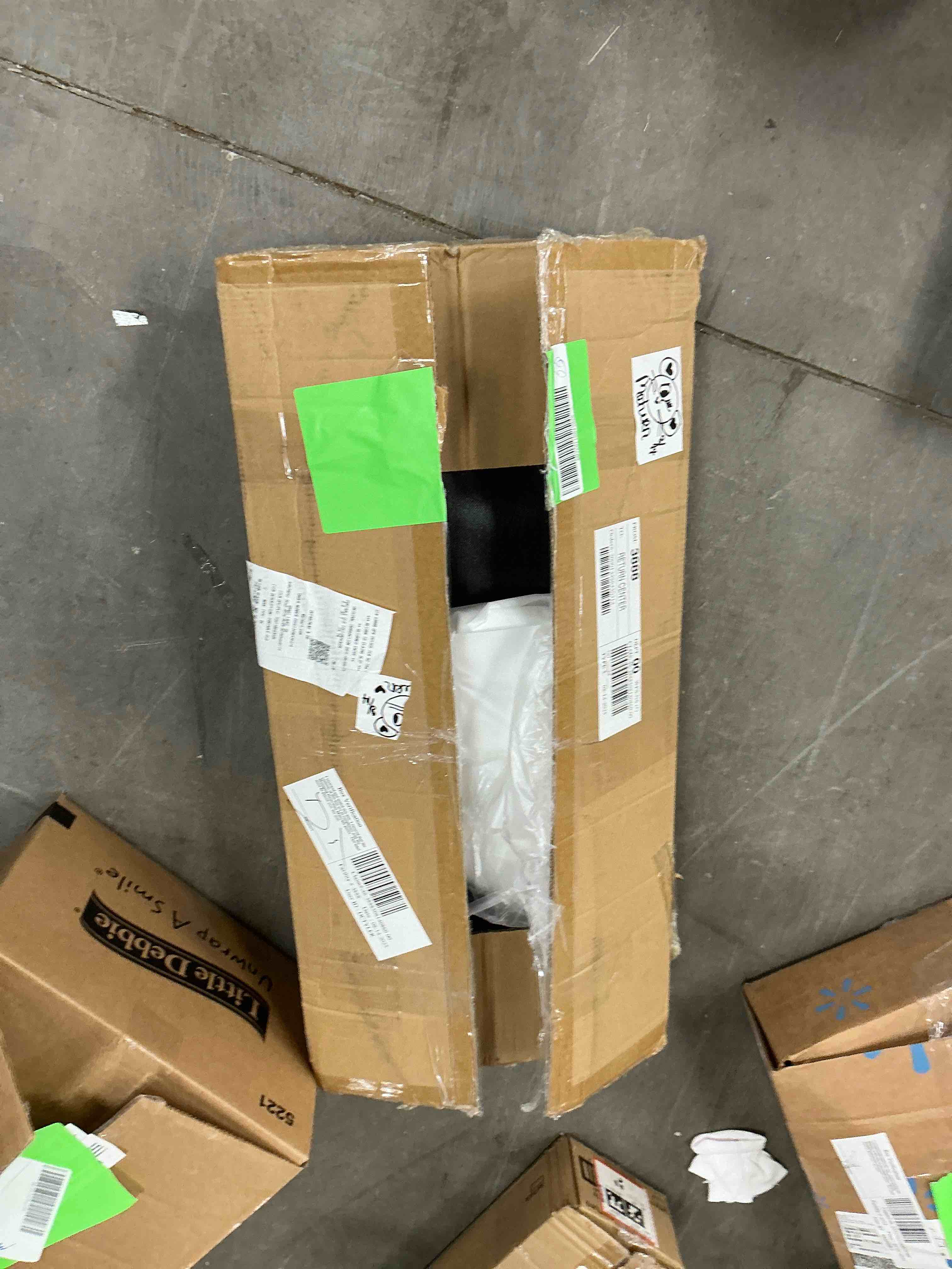 https://s3.amazonaws.com/lotting-images-prod/EmanualPiazza/BRN3702901_1757611185731.jpeg