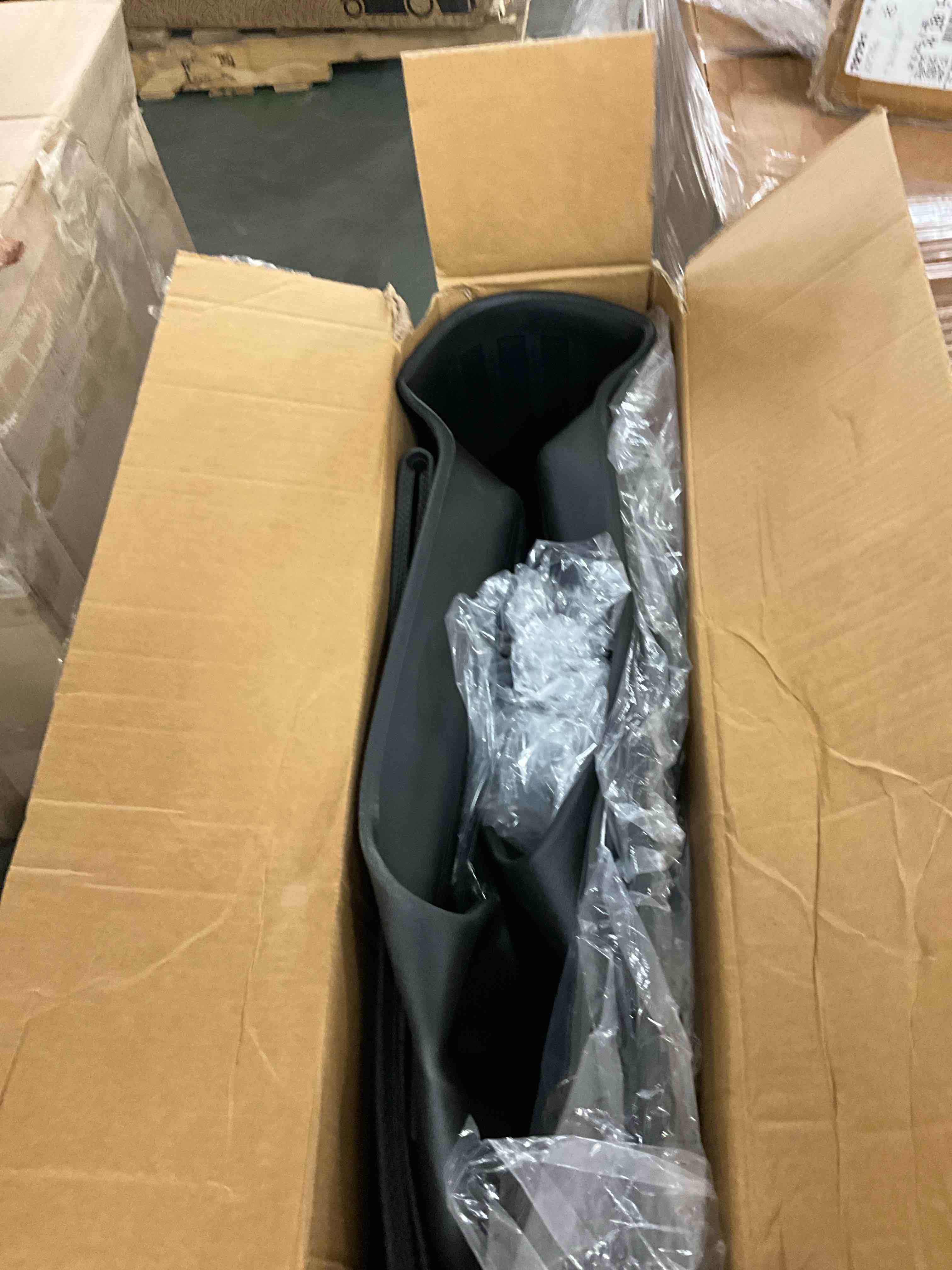 https://s3.amazonaws.com/lotting-images-prod/EmanualPiazza/BRN3702932_1757620441887.jpeg