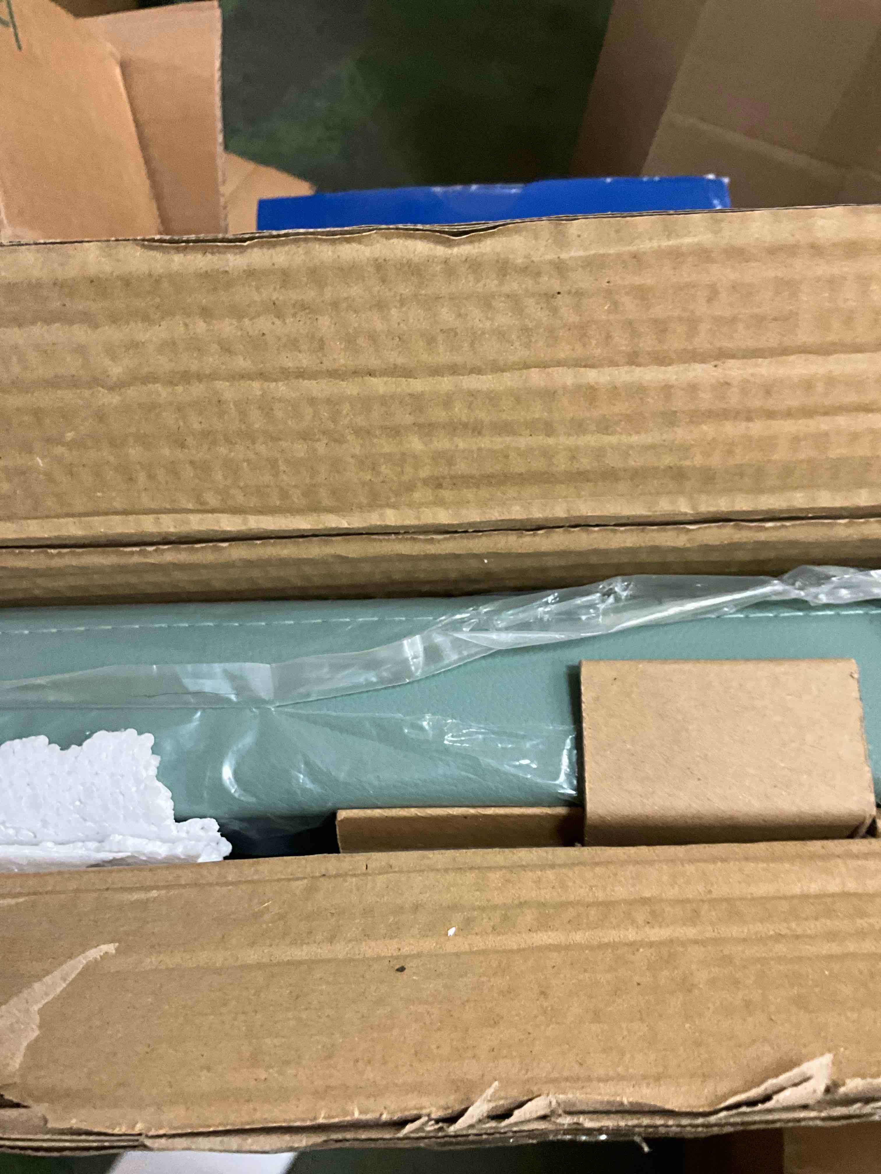 https://s3.amazonaws.com/lotting-images-prod/EmanualPiazza/BRN3702938_1757619245226.jpeg