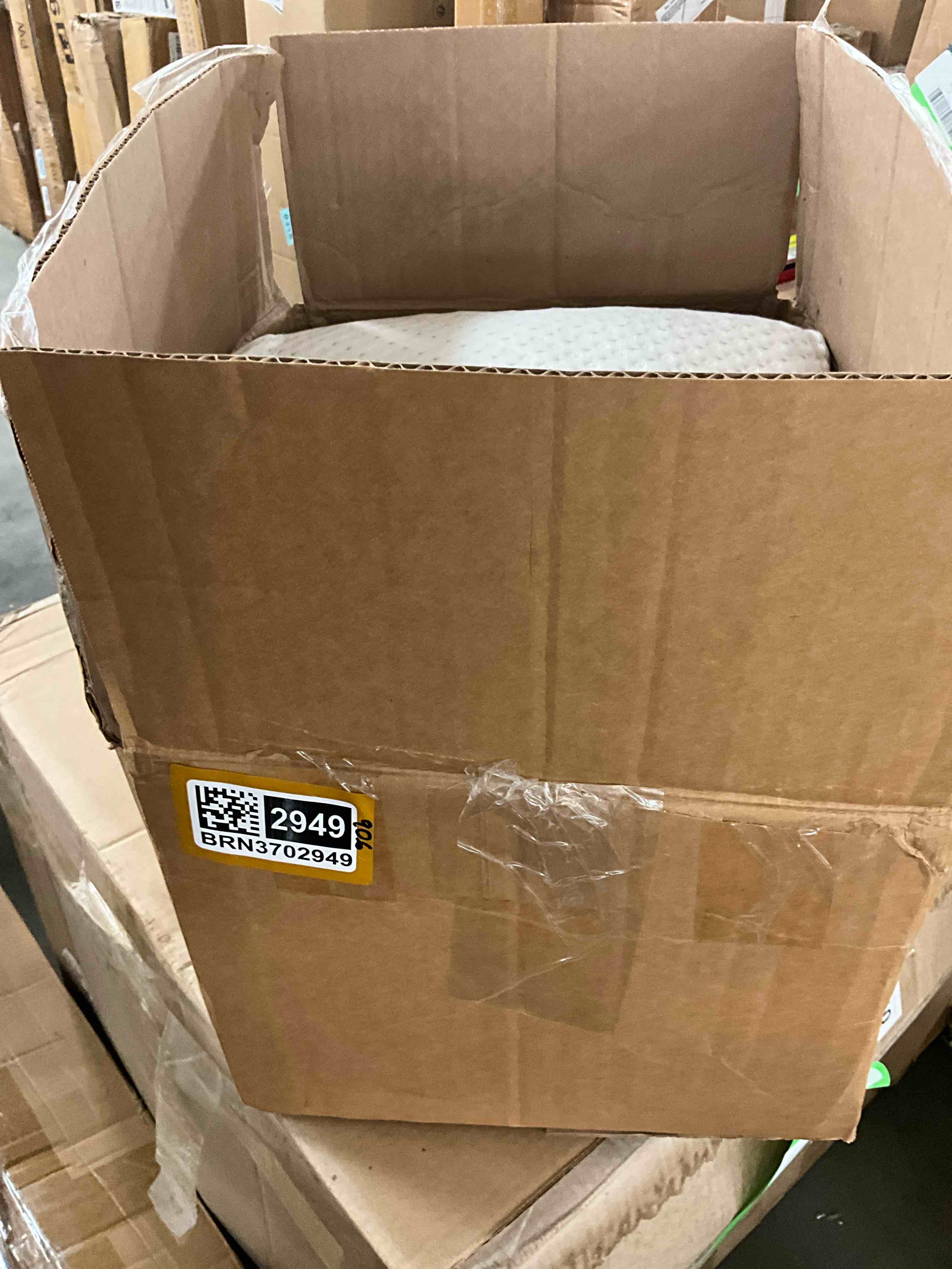 https://s3.amazonaws.com/lotting-images-prod/EmanualPiazza/BRN3702949_1757618204119.jpeg