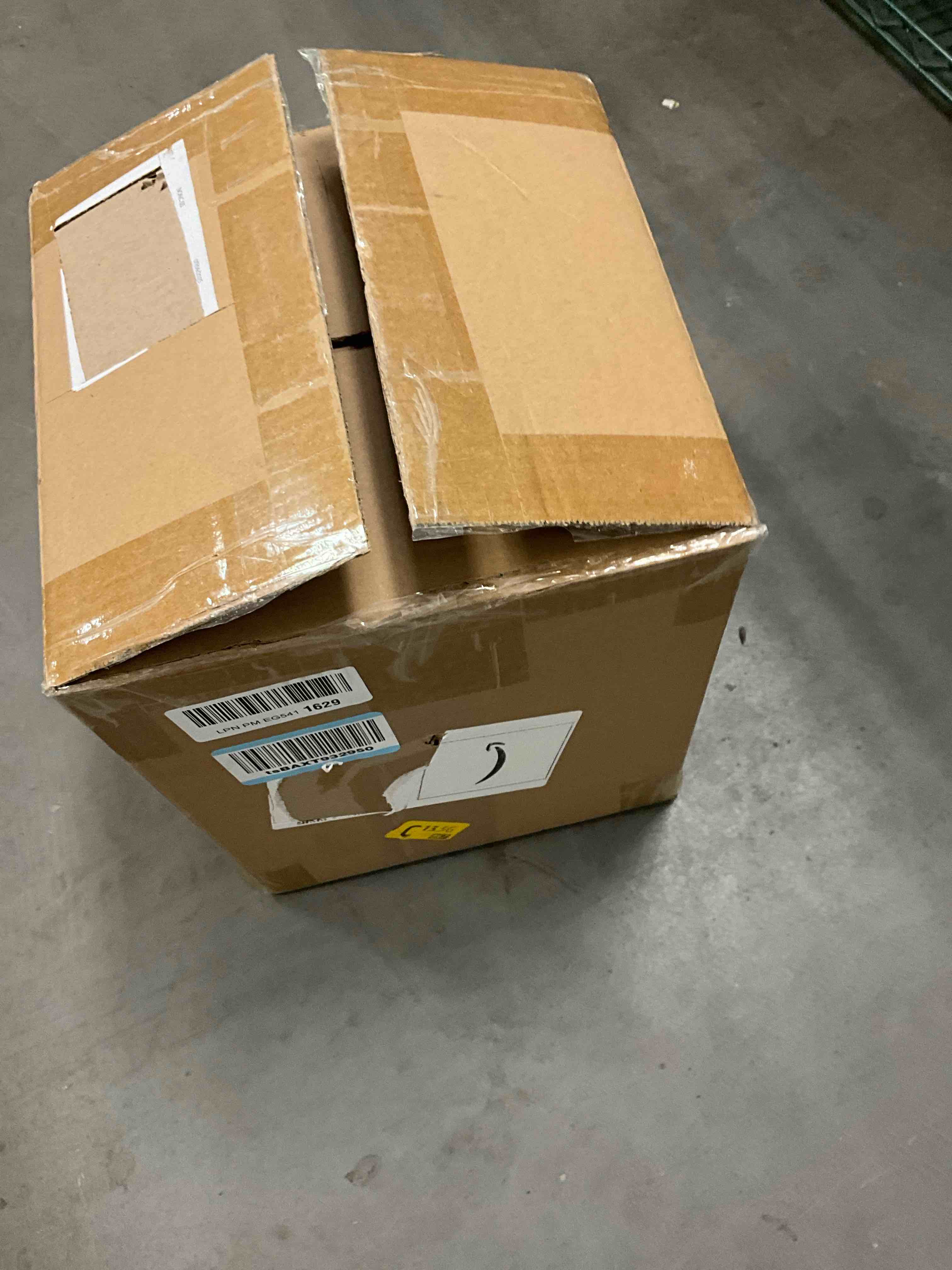 https://s3.amazonaws.com/lotting-images-prod/EmanualPiazza/BRN3702983_1757705310566.jpeg