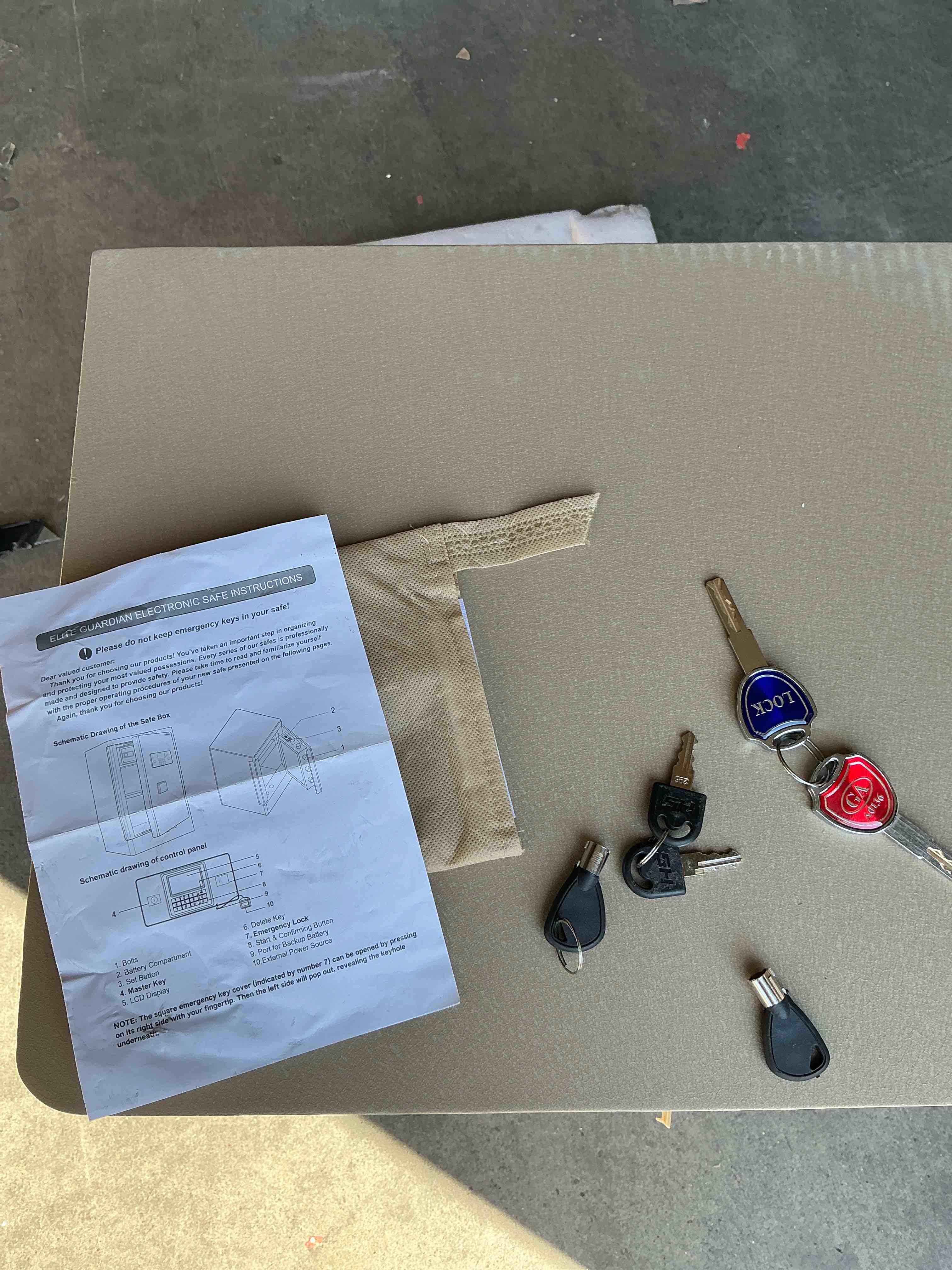 https://s3.amazonaws.com/lotting-images-prod/EmanualPiazza/BRN3703007_1759339482939.jpeg