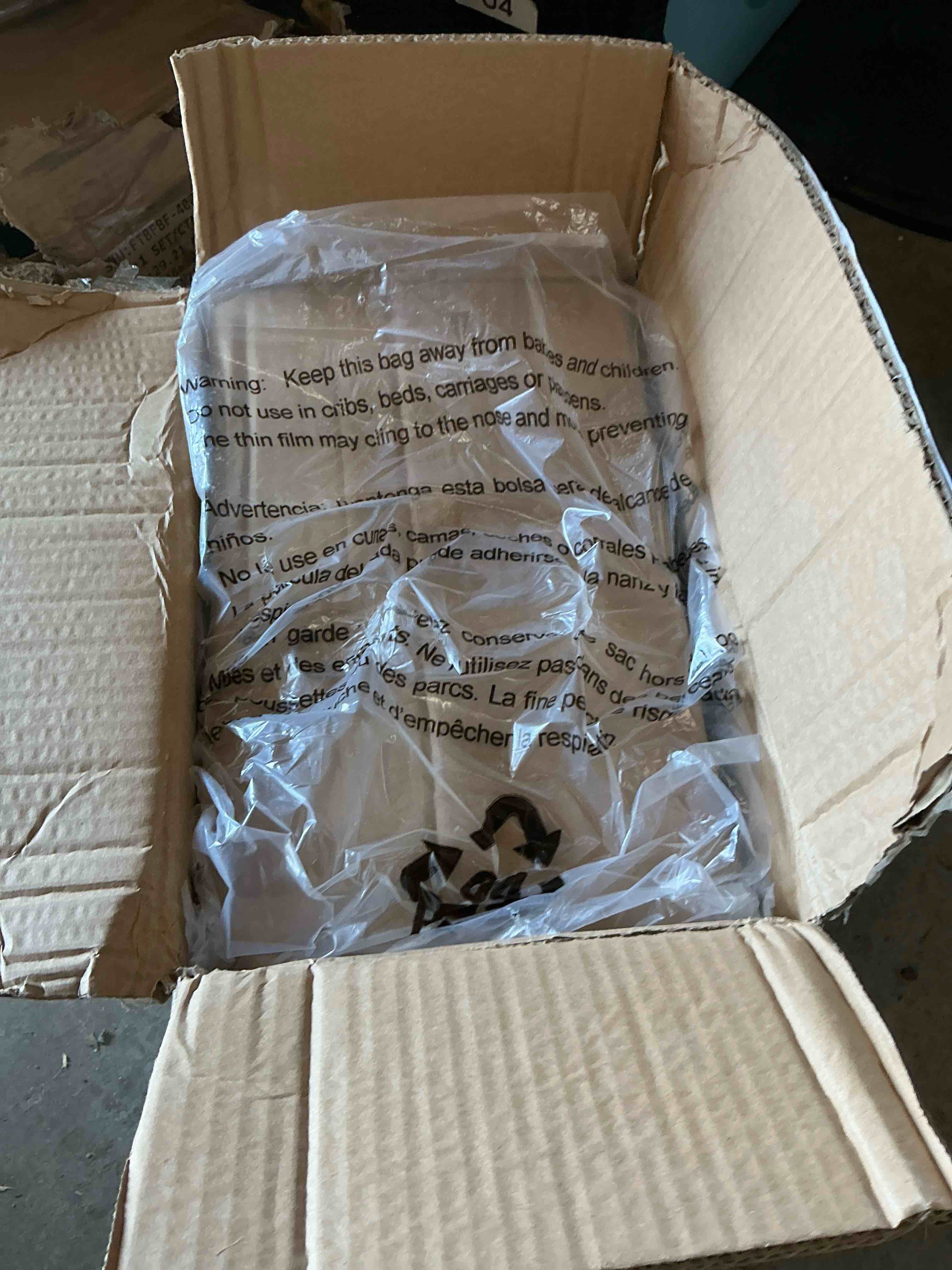 https://s3.amazonaws.com/lotting-images-prod/EmanualPiazza/BRN3703055_1759346580845.jpeg