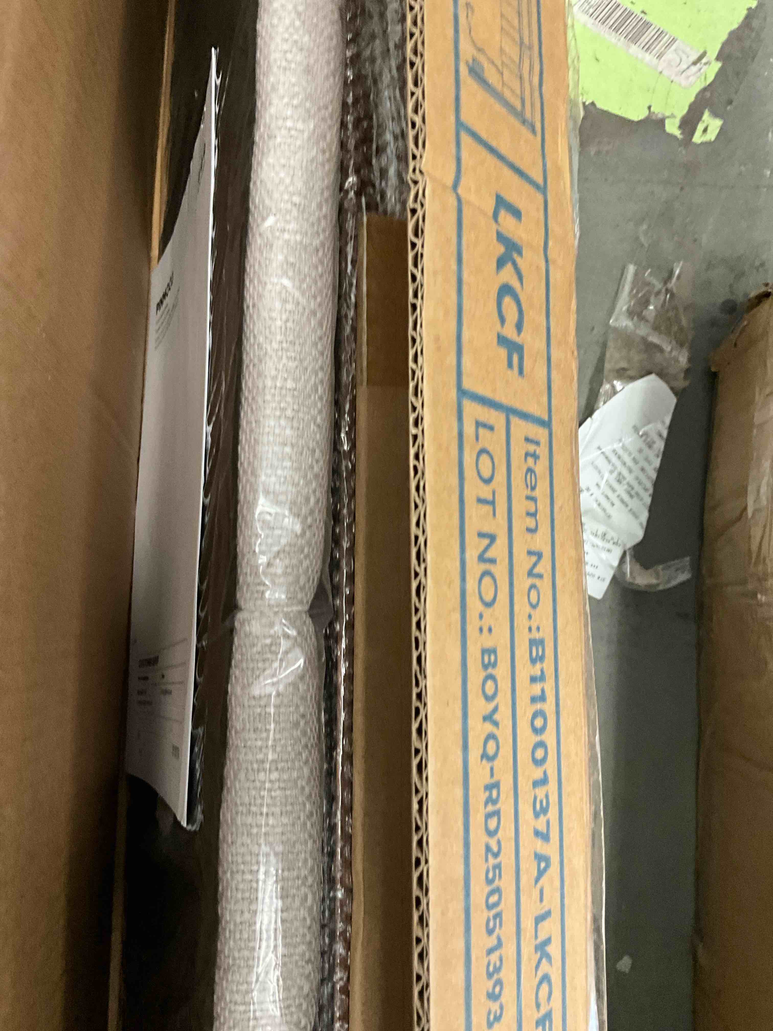 https://s3.amazonaws.com/lotting-images-prod/EmanualPiazza/BRN3703101_1759514597370.jpeg